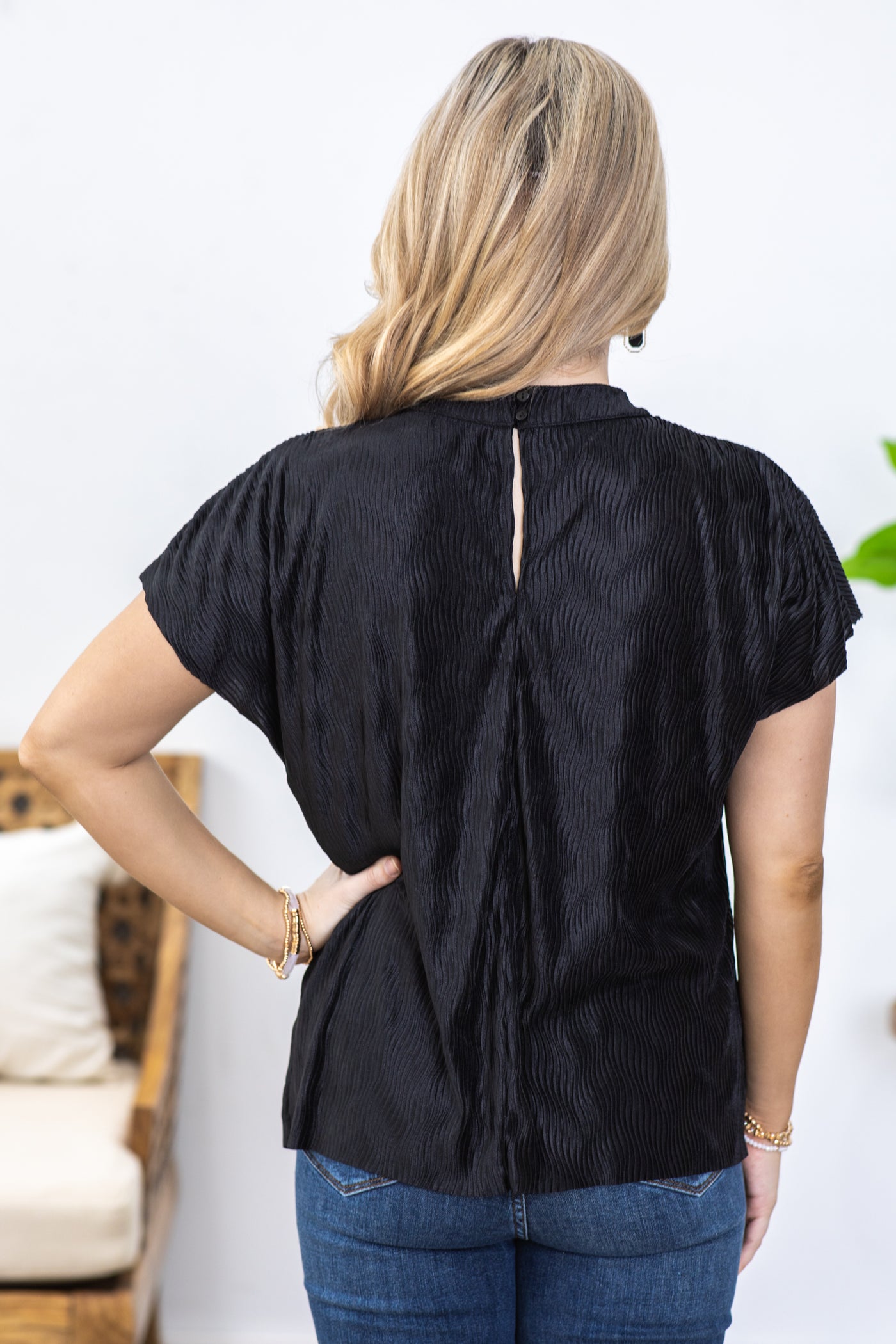 Black Gathered Neck Pleated Woven Top