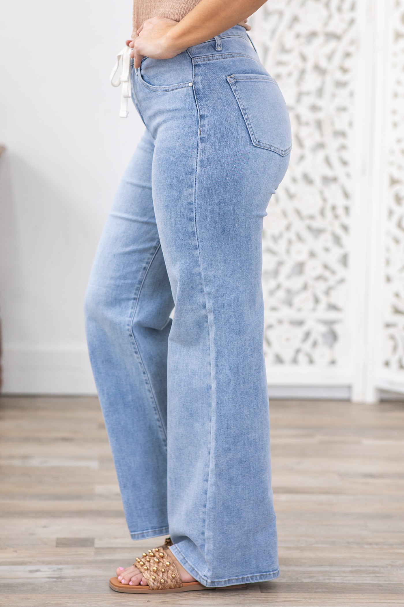 Risen Drawstring Wide Leg Relaxed Fit Jeans