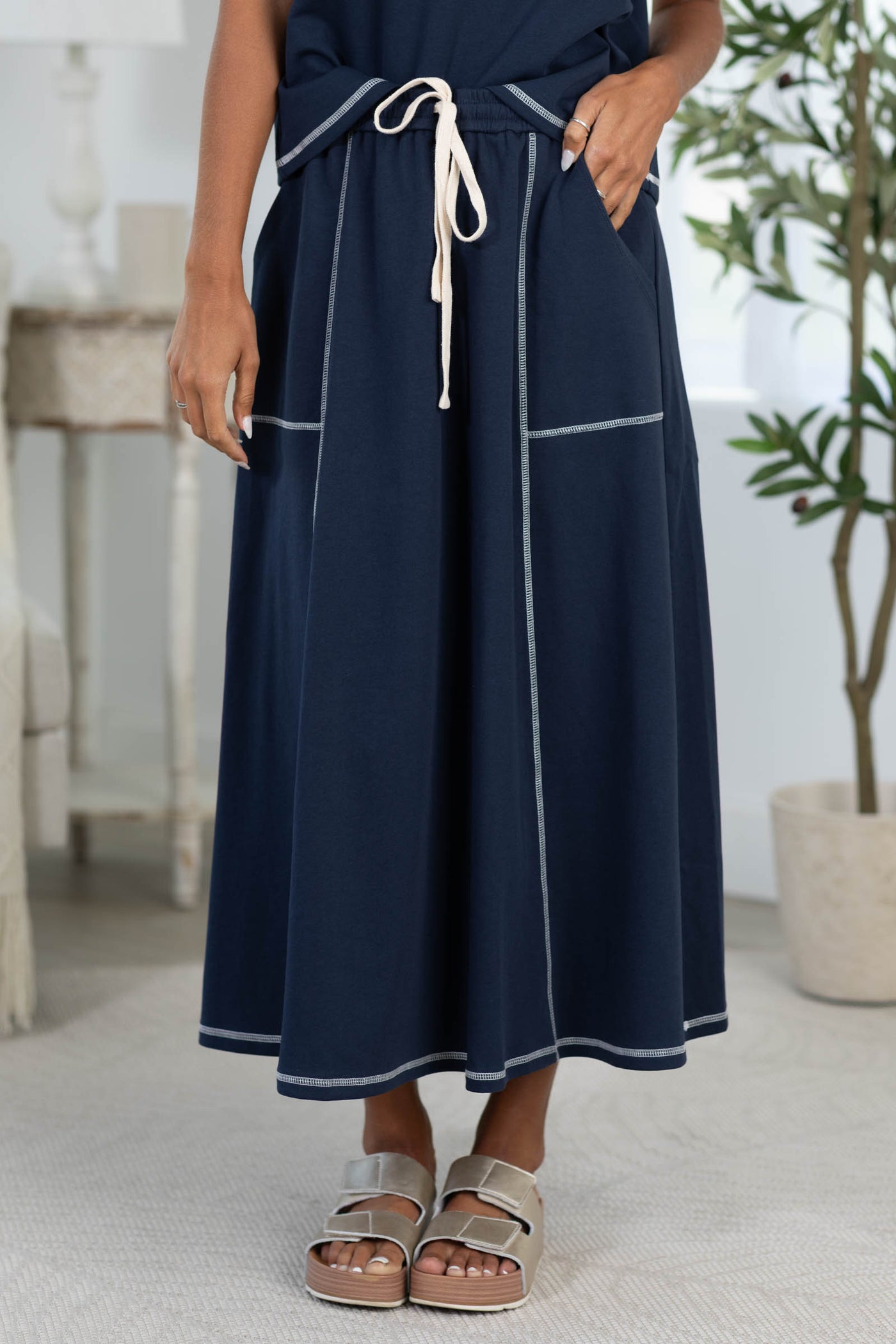 Navy Elastic Waist With Contrast Stitch Skirt