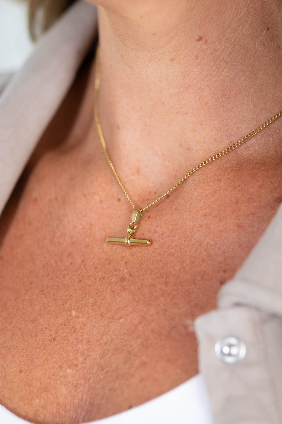 Kristy Simple Dainty Bar Necklace
