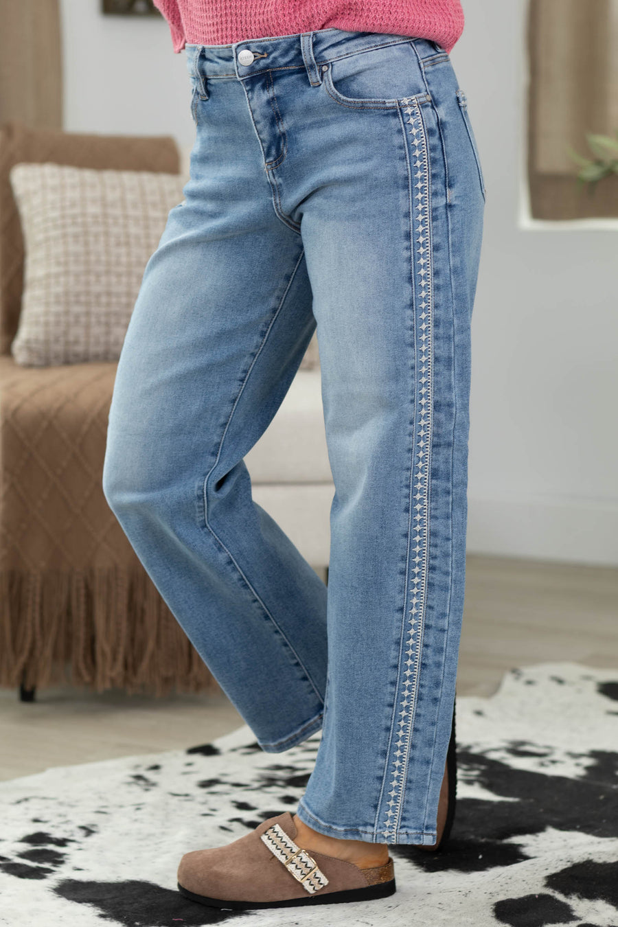 Risen High Rise Ankle Barrel Embroidery Jean
