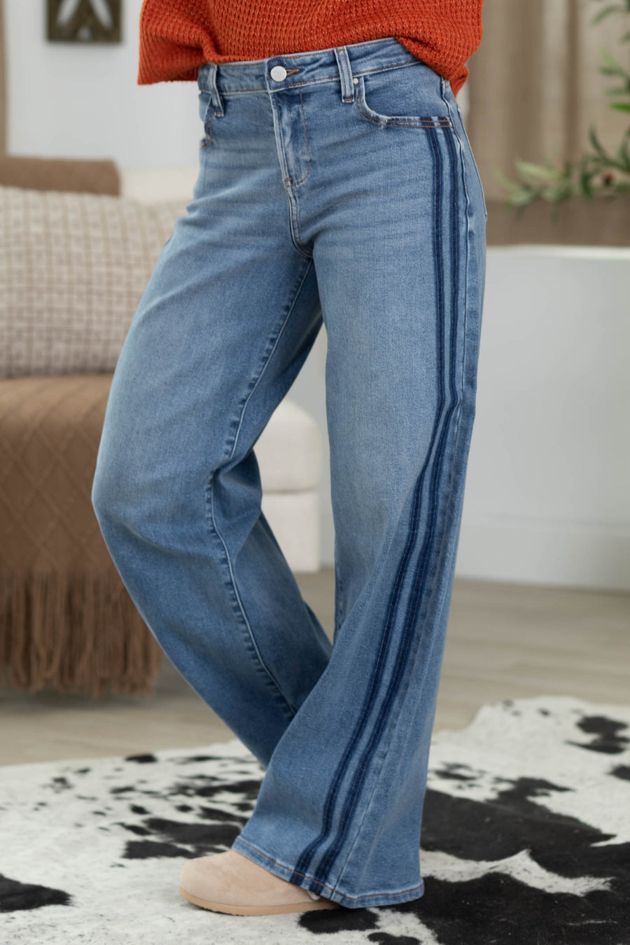 Risen Slouchy Wide Leg Jeans With Side Stripe