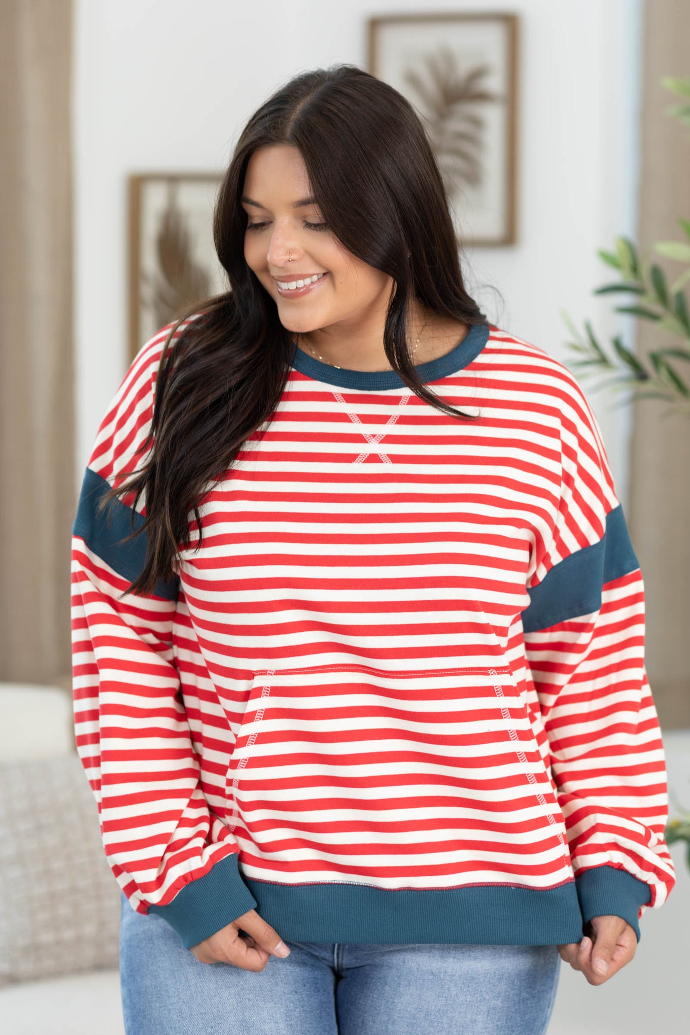 Colorblock Stripe Crewneck Sweatshirt With Pocket