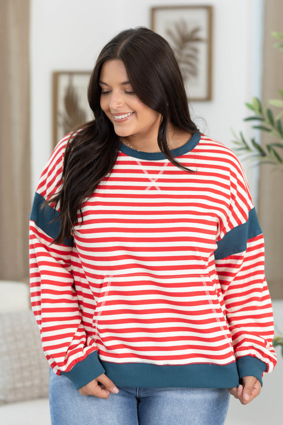 Colorblock Stripe Crewneck Sweatshirt With Pocket