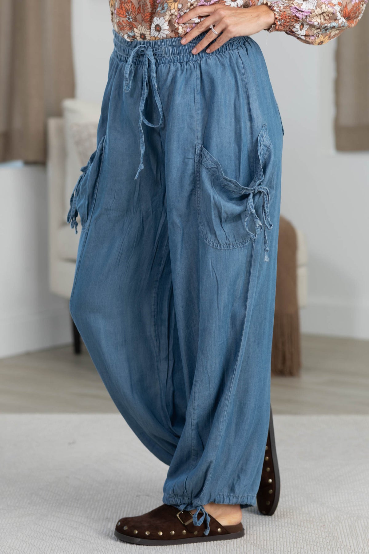 Chambray Washed Easy Waist Pants with Pocket Detail