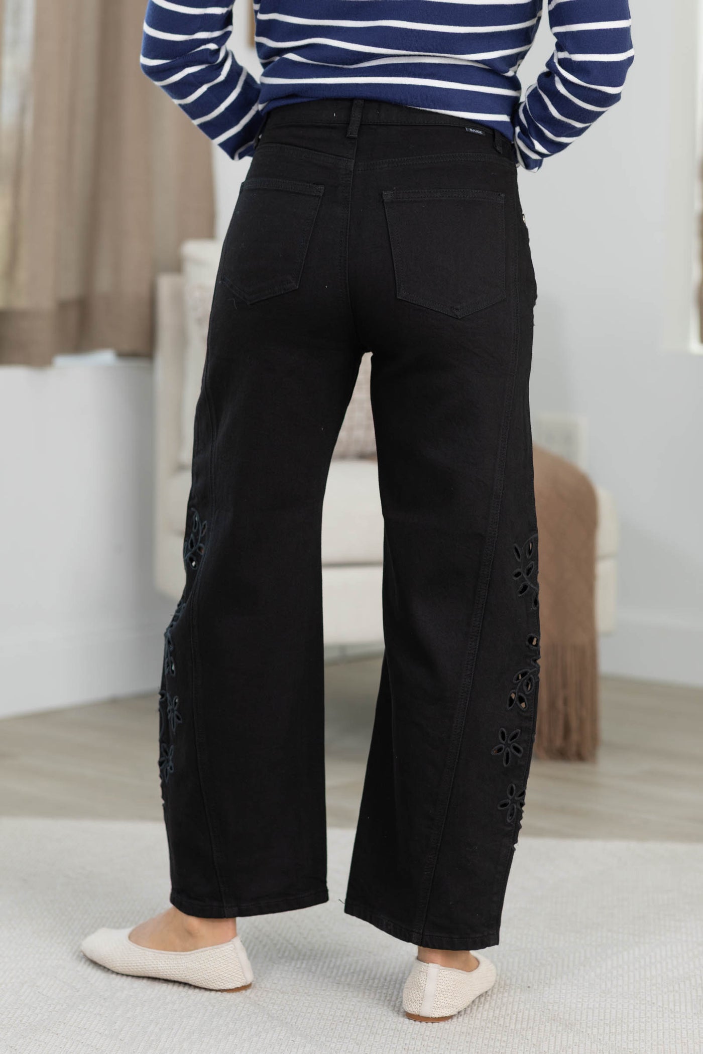 Saige Denim Black High Rise Low Curve Barrel With Embroidery