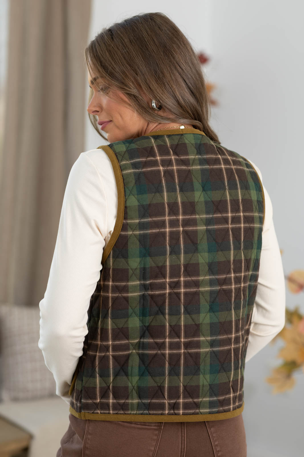 Staccato Plaid Collarless Puffer Vest