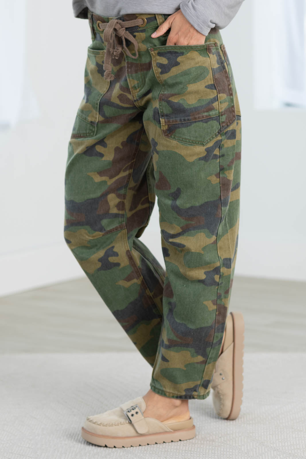 Risen Camo Crop Barrel Pants With Tie Belt