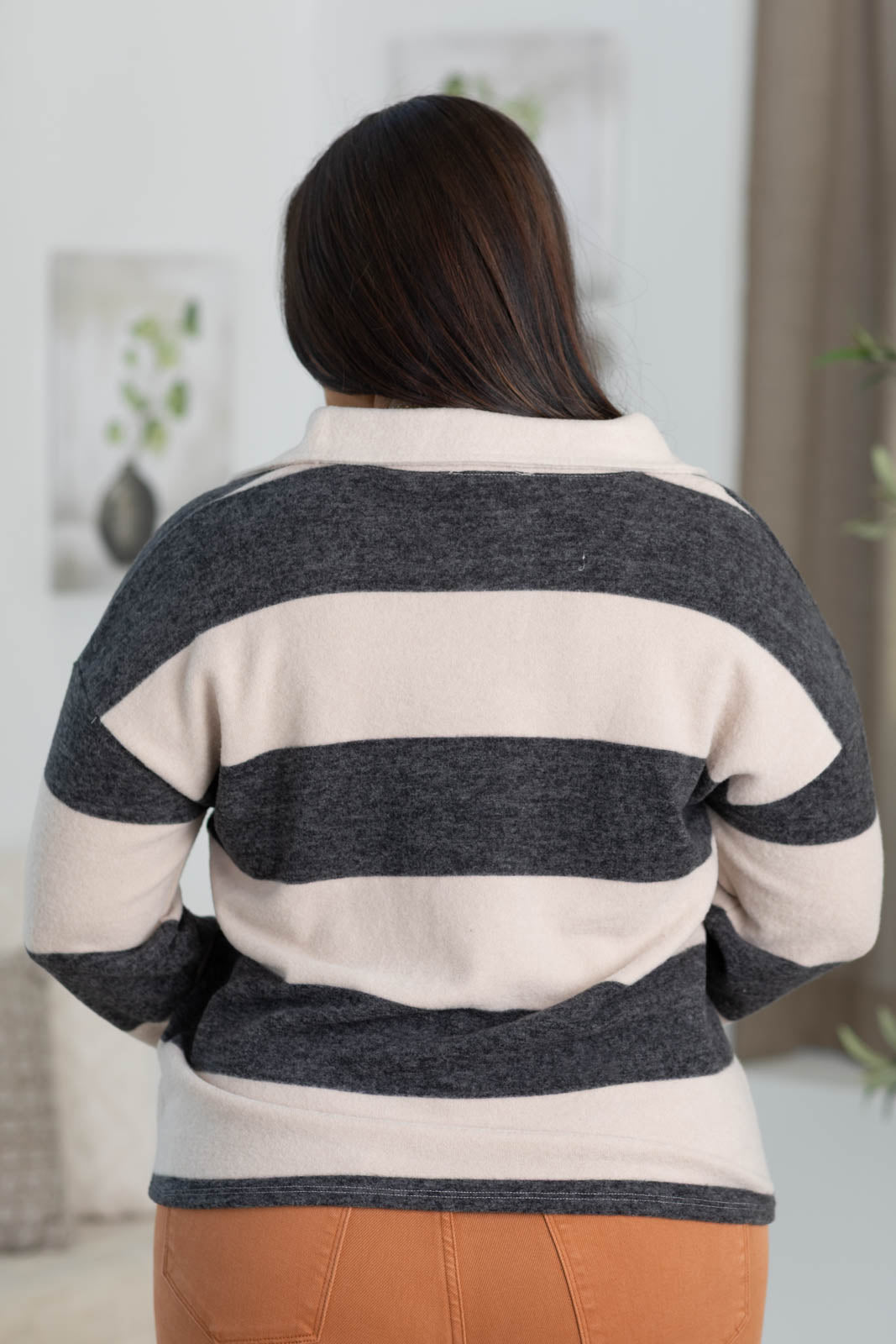 Brushed Striped Hacci Collared Knit Top