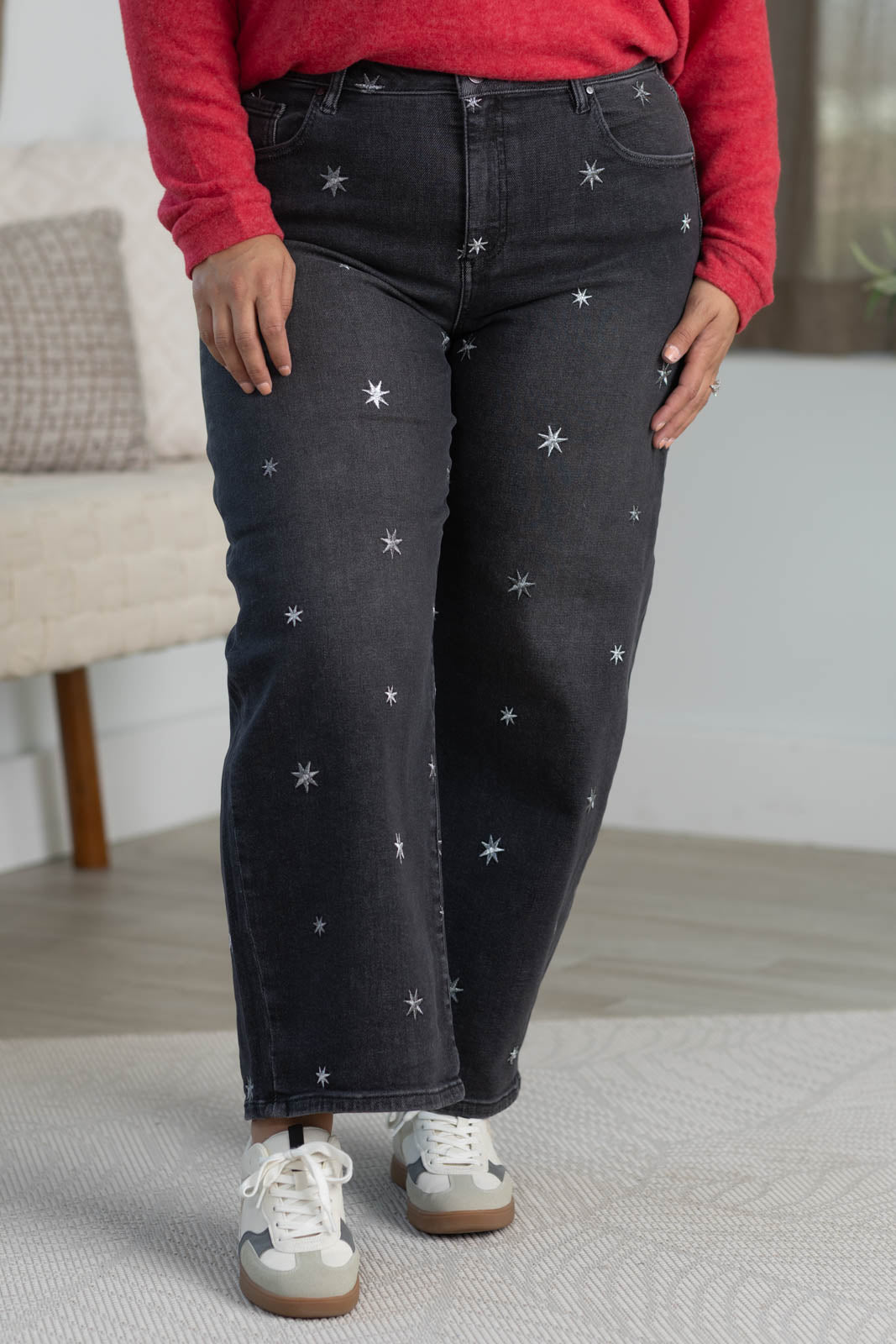 Risen Black Slouchy Crop Barrel Star Jeans
