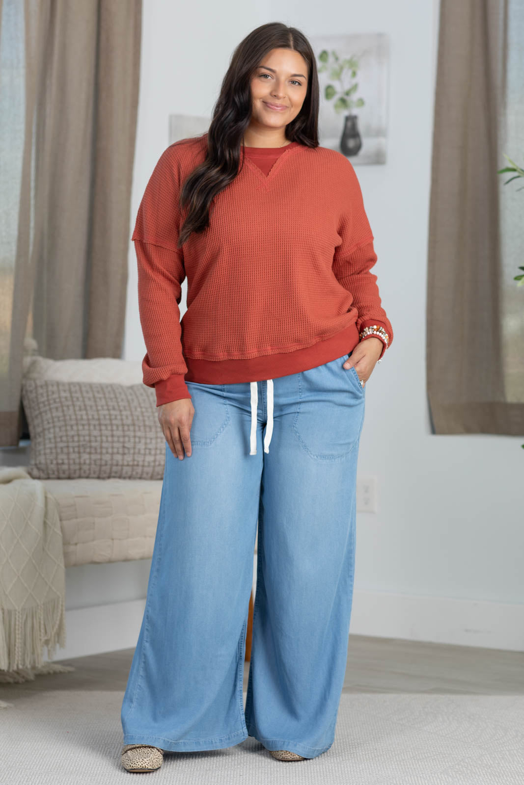Staccato Raw Edge Waffle Texture Sweatshirt