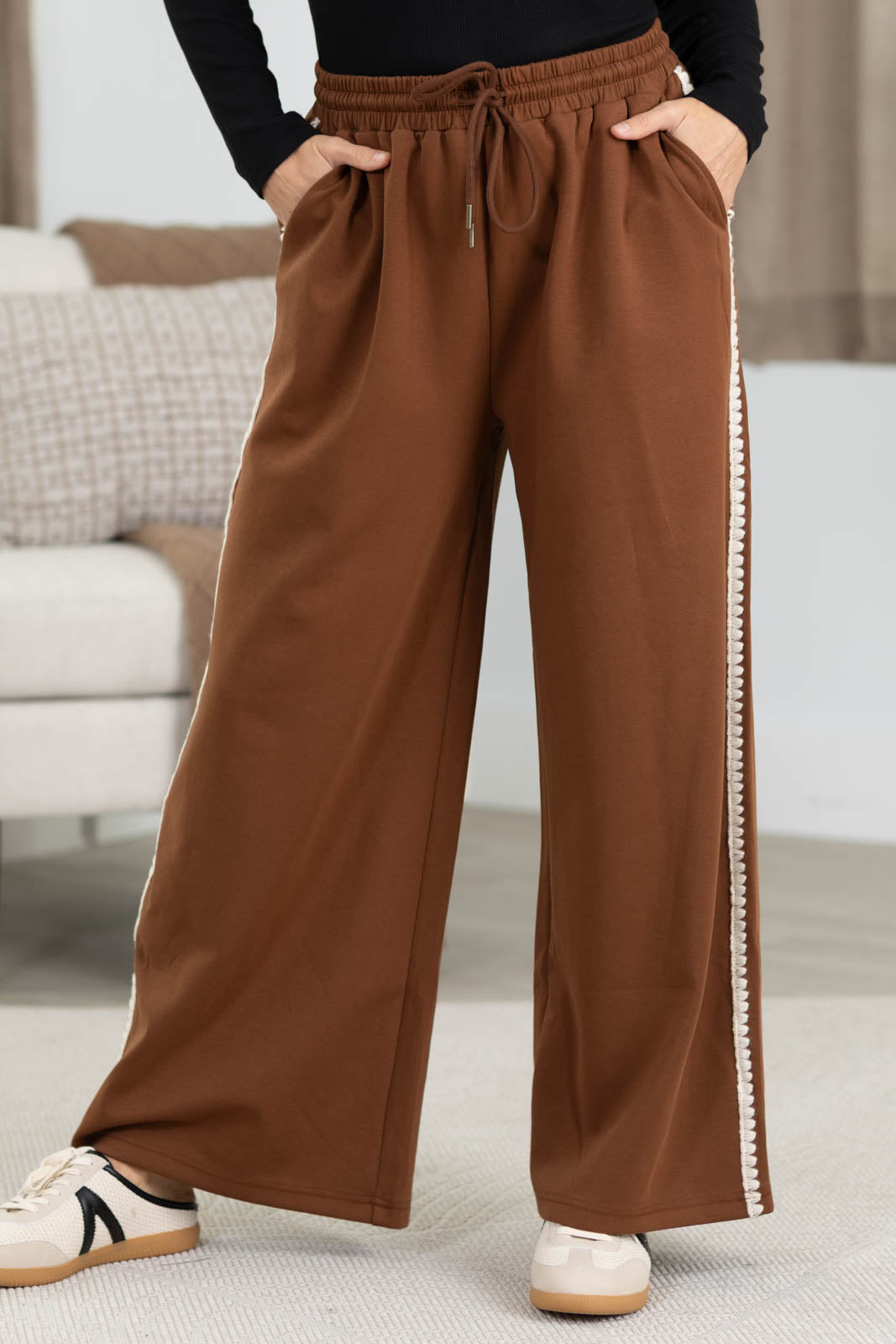 Brown Embroidered Scallop Accent Sweatpants