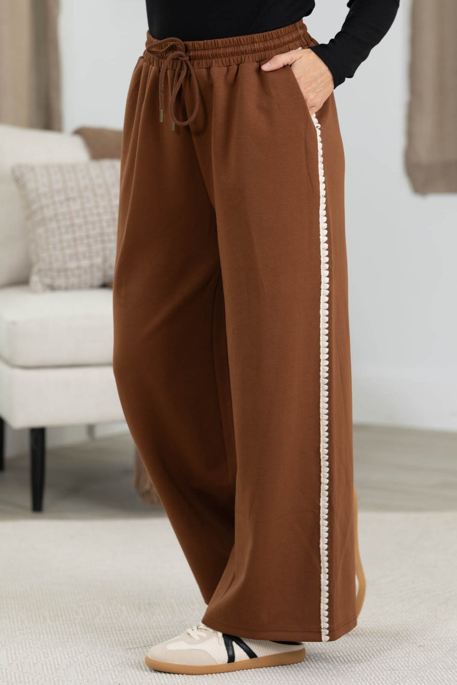 Brown Embroidered Scallop Accent Sweatpants