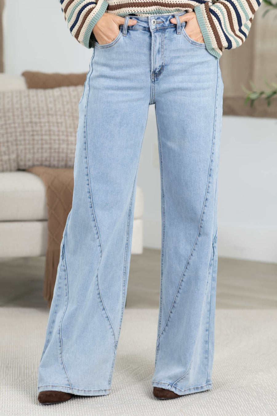 Mica High Rise Wide Leg Flatter Seam Detail Jean