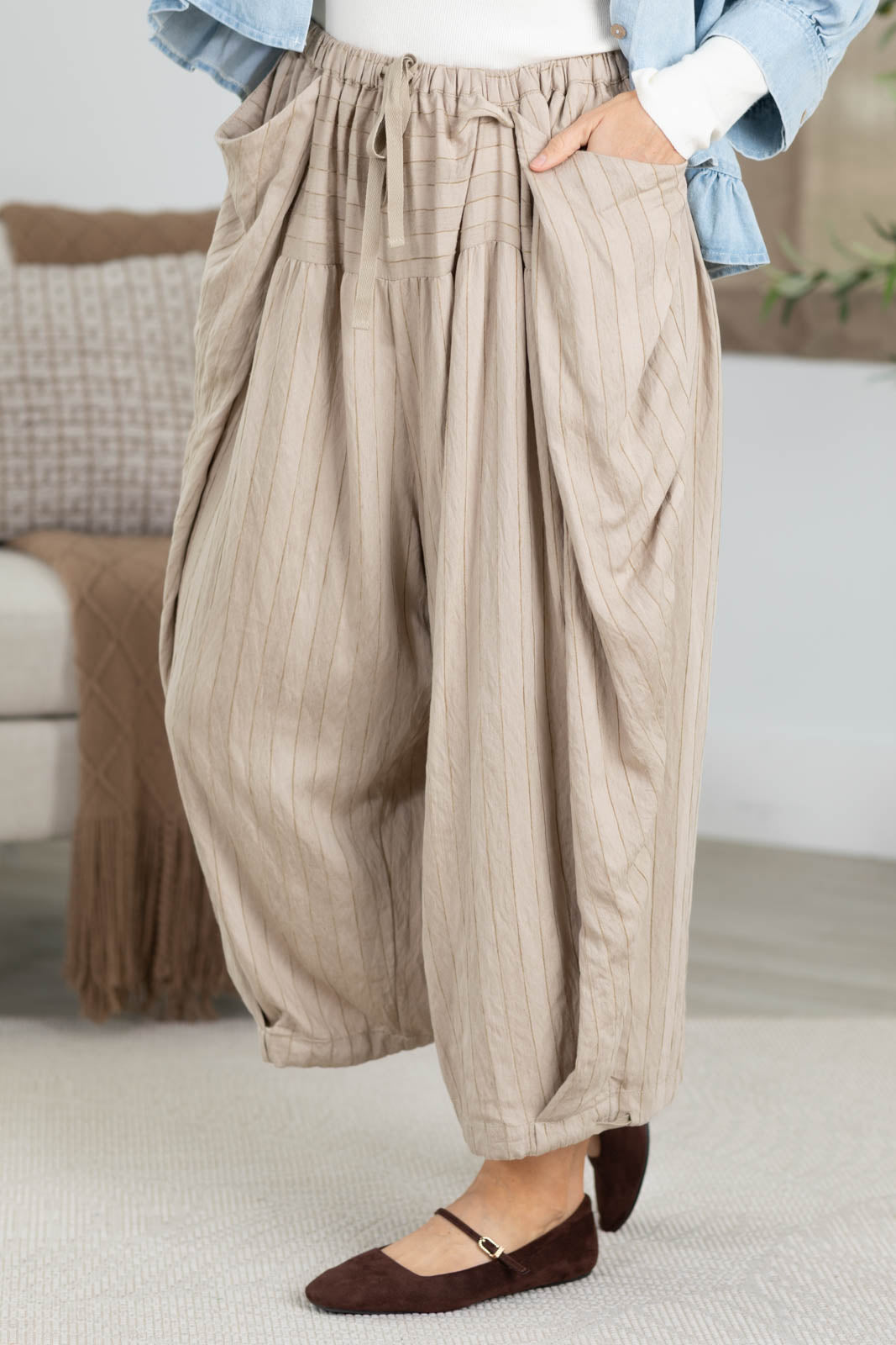 Cotierra Stripe Contrast Wide Leg Cropped Pants