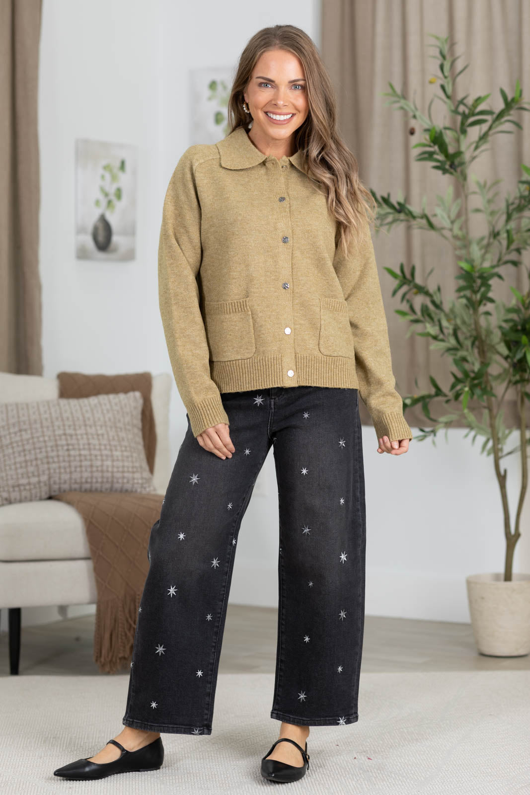 Risen Black Slouchy Crop Barrel Star Jeans