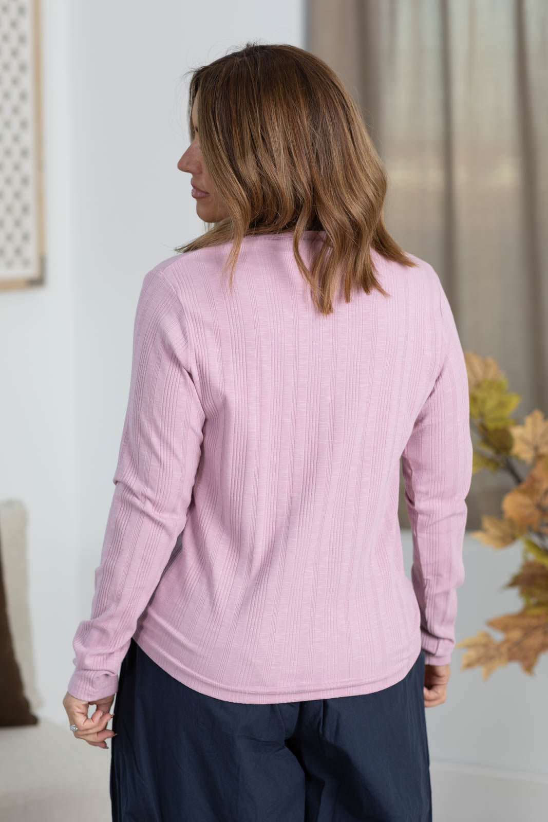 Scoop Neck Light Ribbed Long Sleeve Knit Top