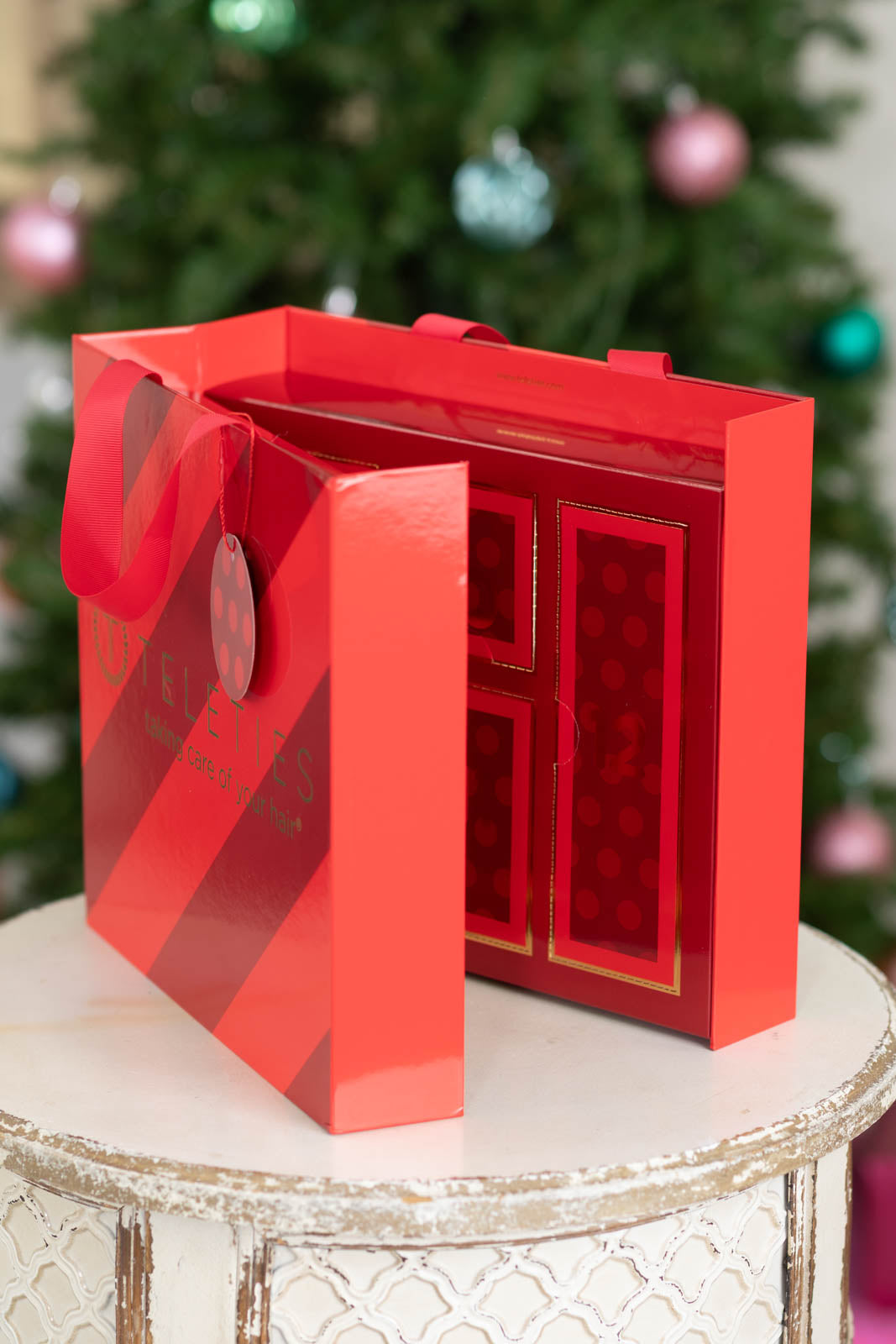 2026 Teleties Holiday Advent Calender