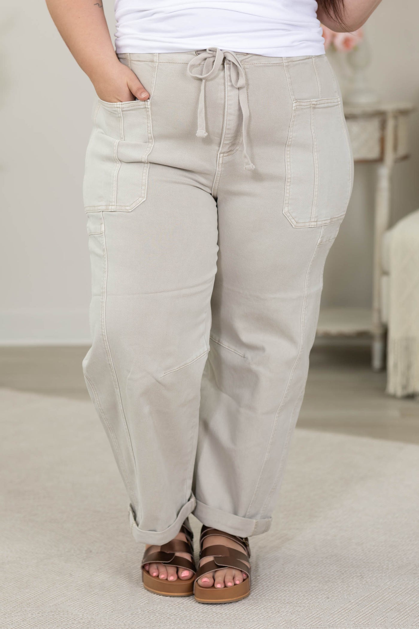 Risen Crop Wide Barrel Pants