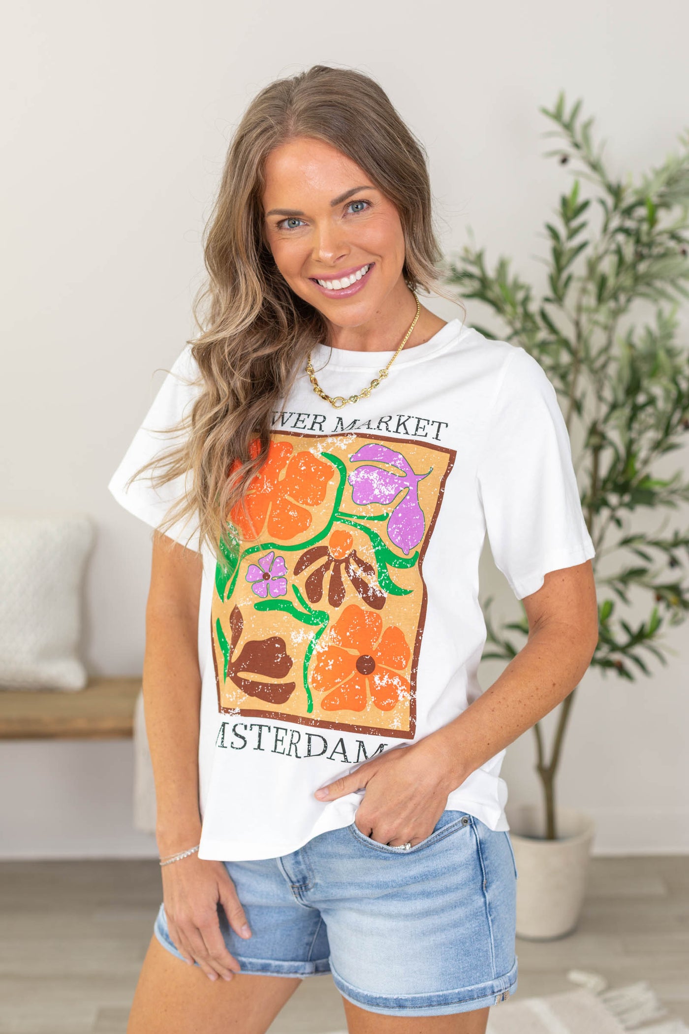 White Flower Market Amsterdam Tee