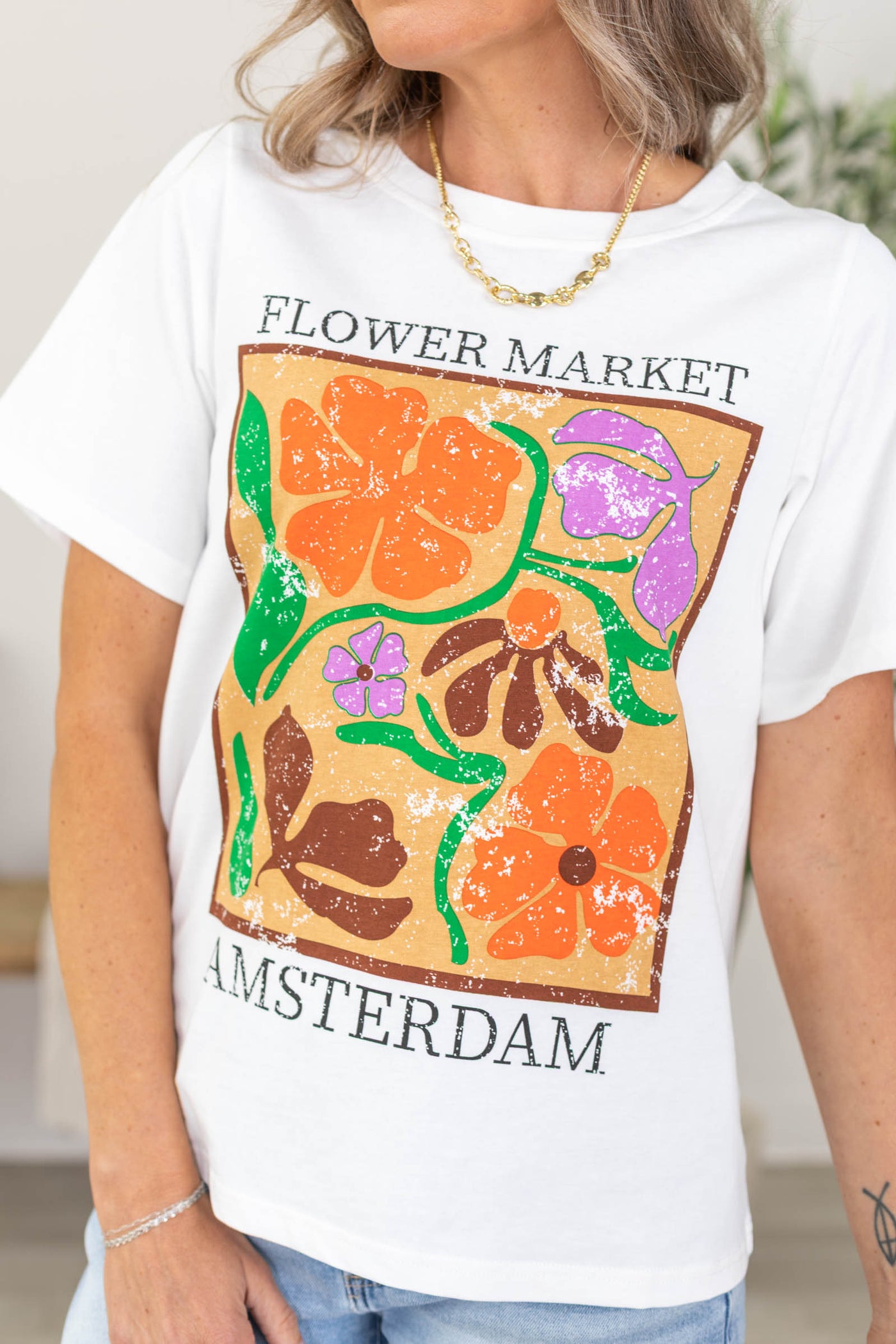 White Flower Market Amsterdam Tee