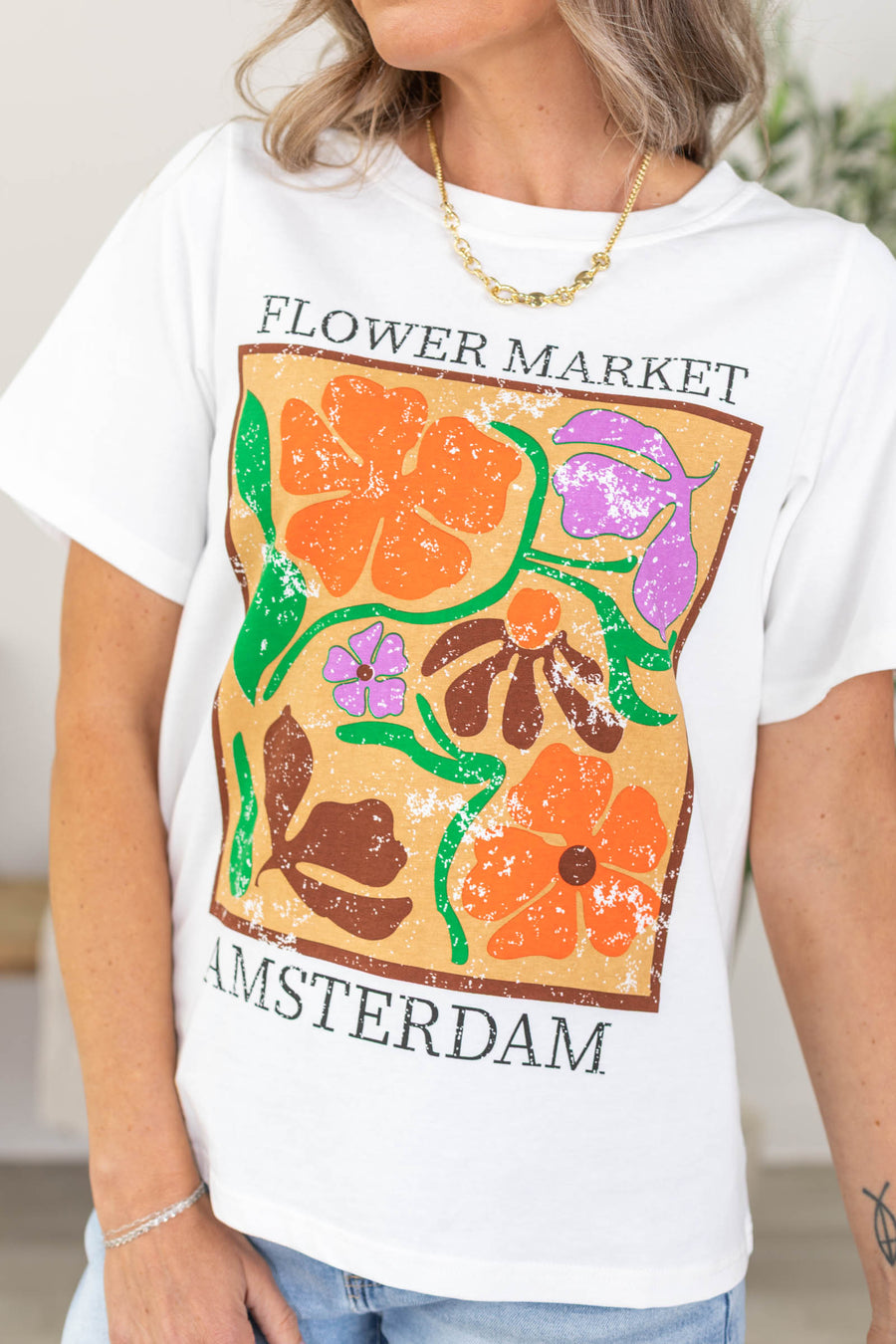 White Flower Market Amsterdam Tee