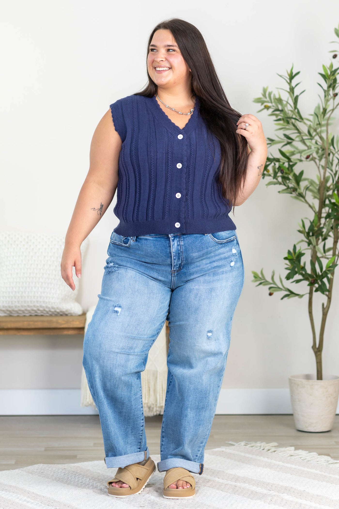 Risen Medium Slouchy Ankle Barrel Cuffed Hem Jeans