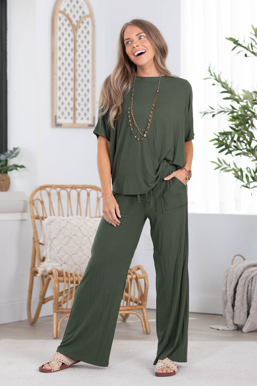 Light Ribbed Relaxed Top And Pants Set