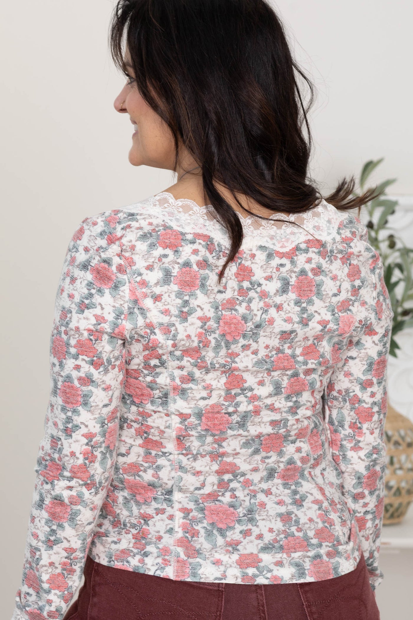 Beige Rose Printed Knit Lace Trim V-Neck Top