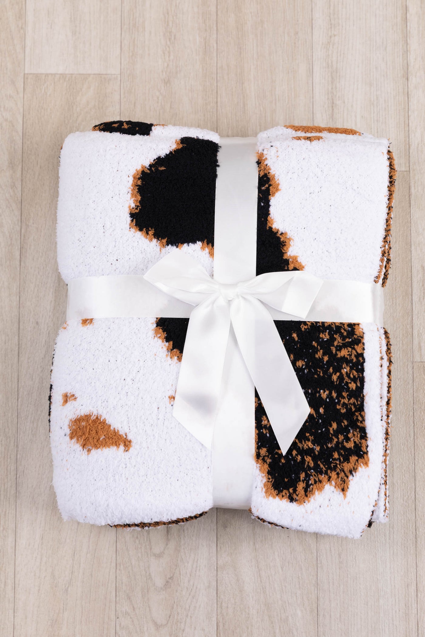 Cow Print Super Soft Blanket