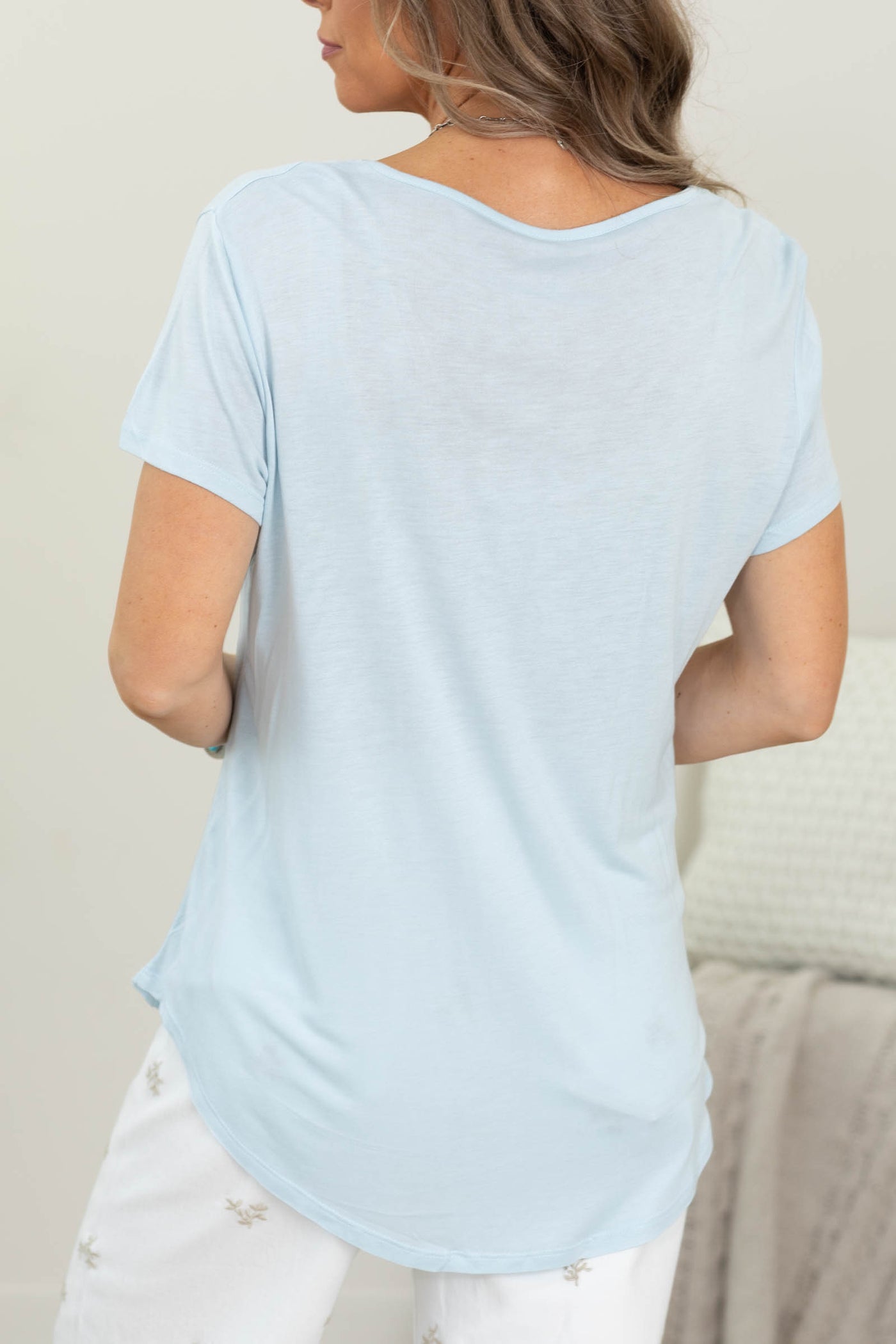 Basic Short Sleeve Tee with Rounded Hem
