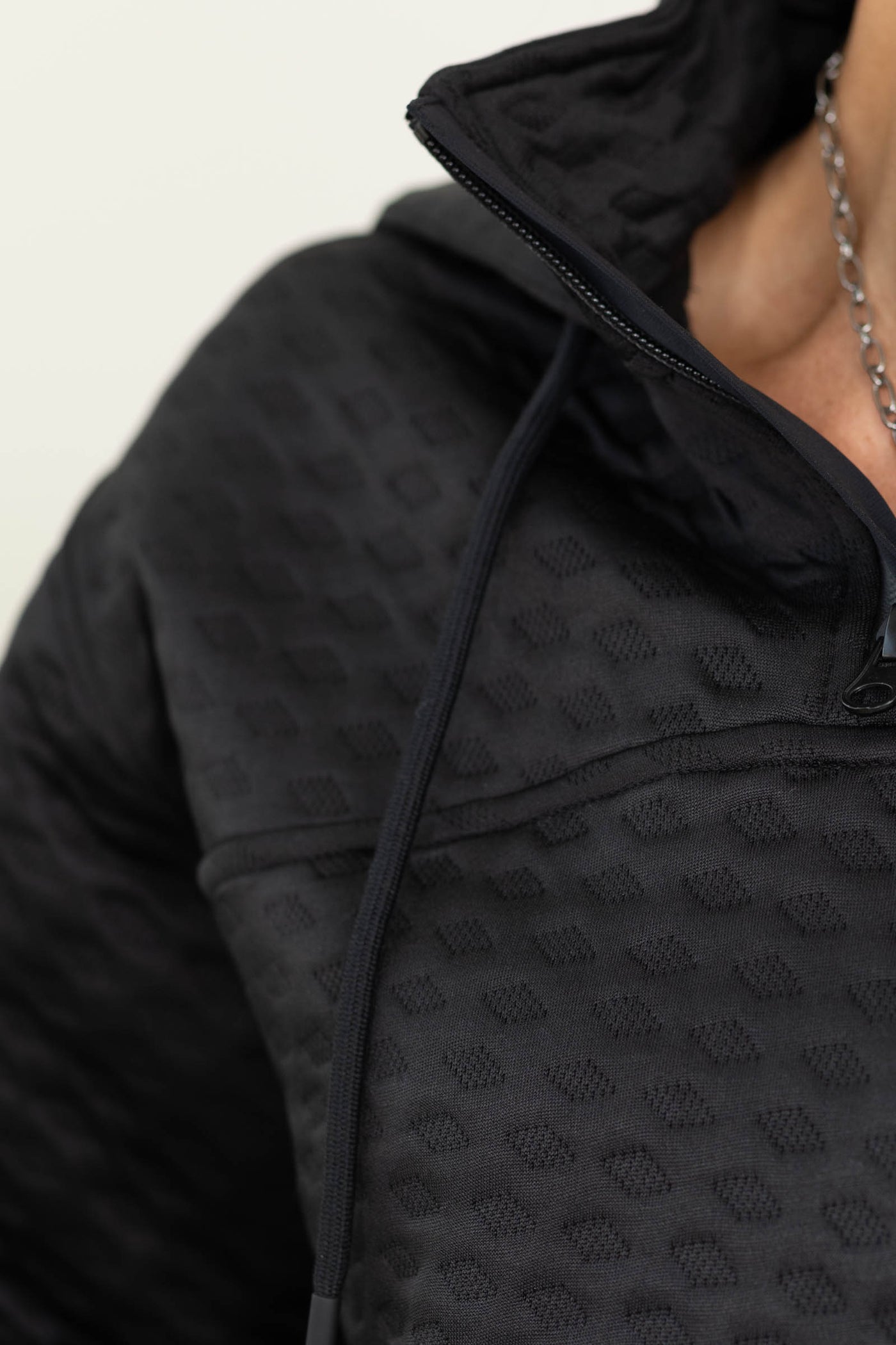 Black Water Resistant Quilted Pullover Hoodie shipping
