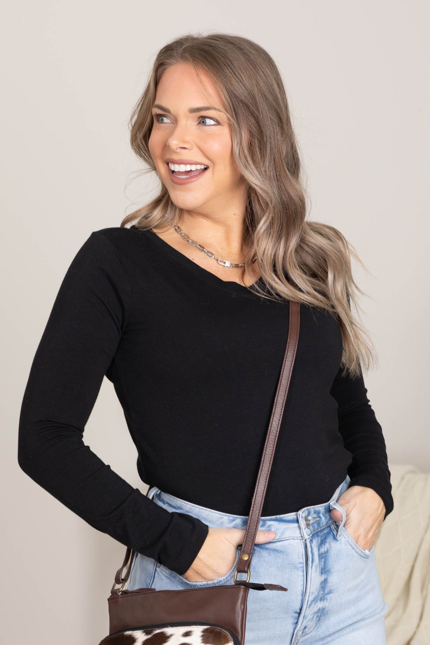 Cotton V-Neck Long Sleeve Knit Top