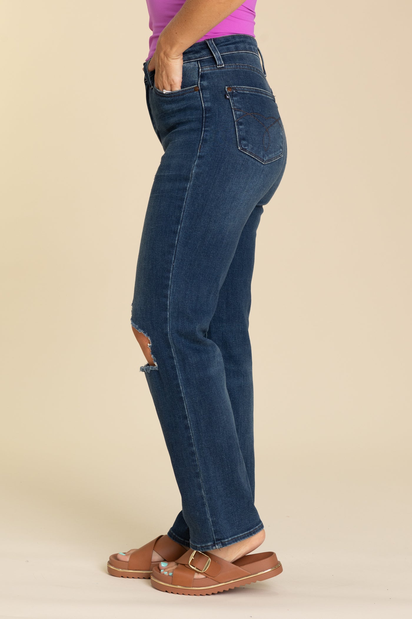 Judy Blue Dark Wash Ripped Knee Dad Jean