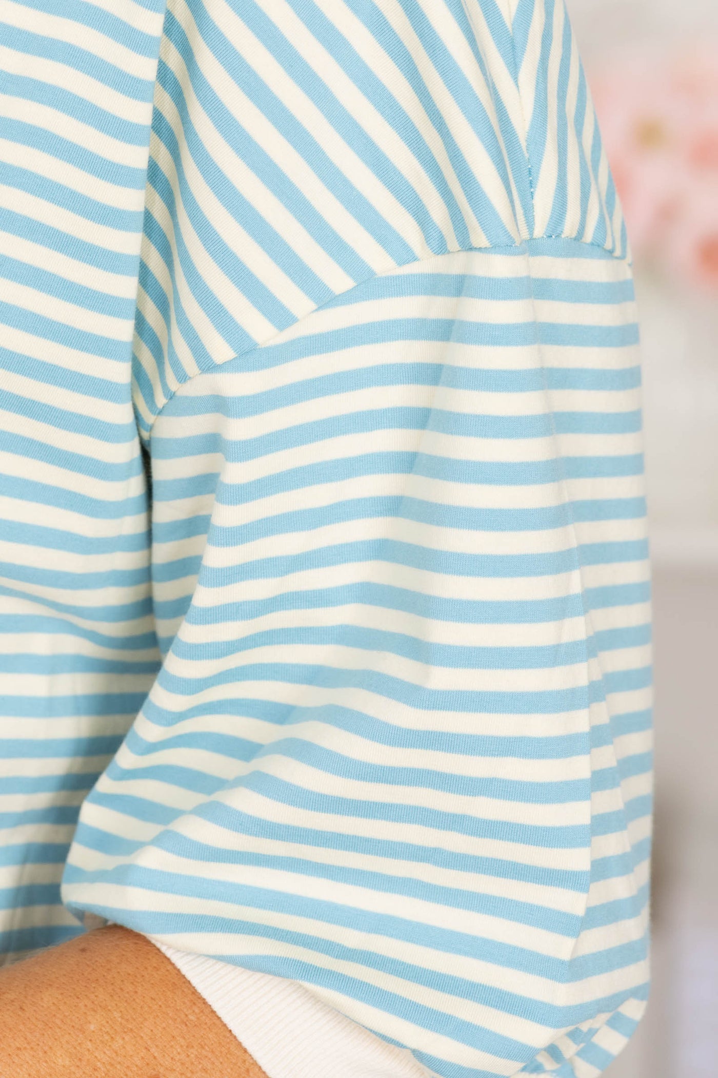 Crewneck Stripe Short Sleeve Knit Tops