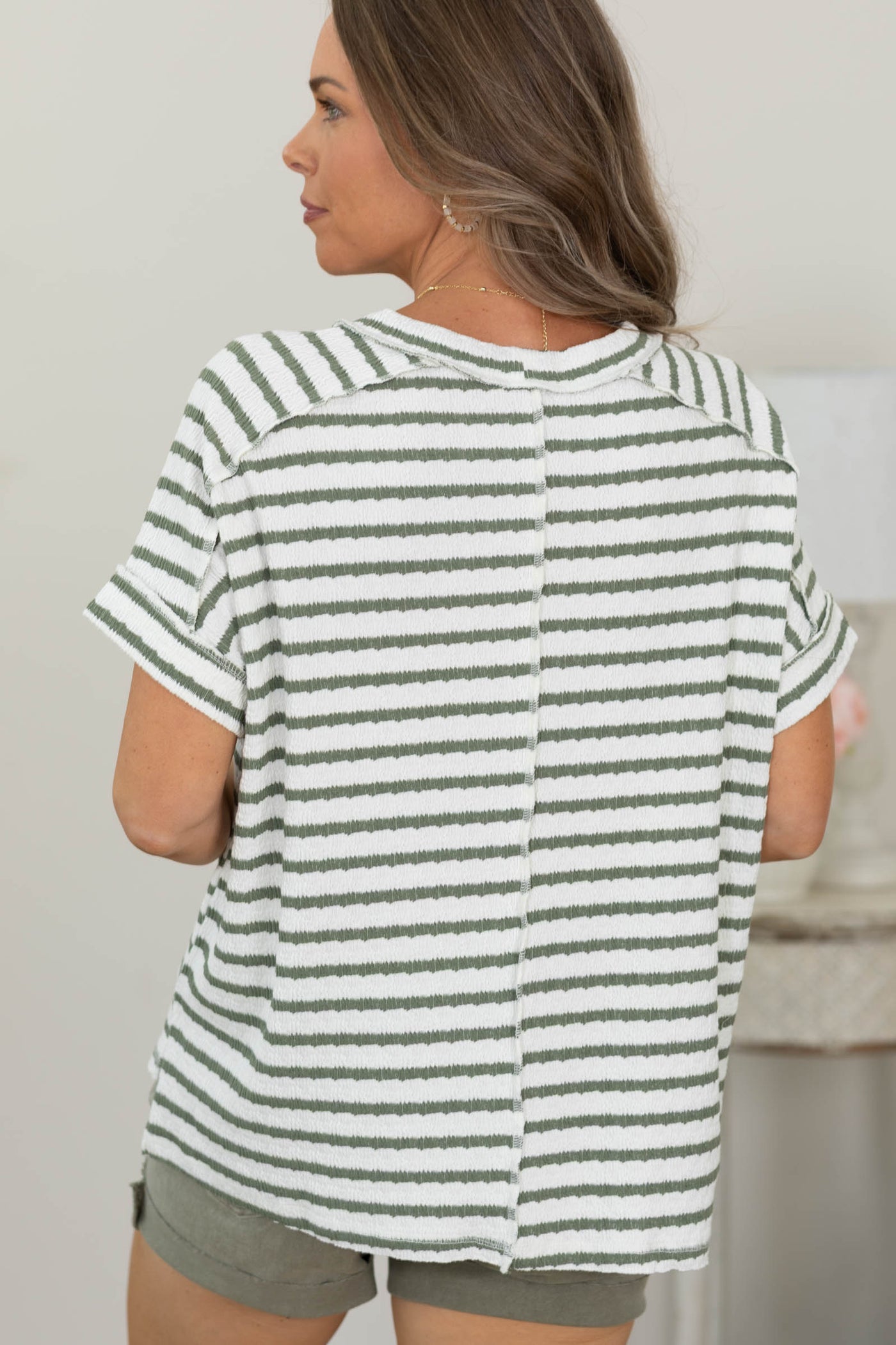 Stripe Jacquard Round Neck Knit Tops