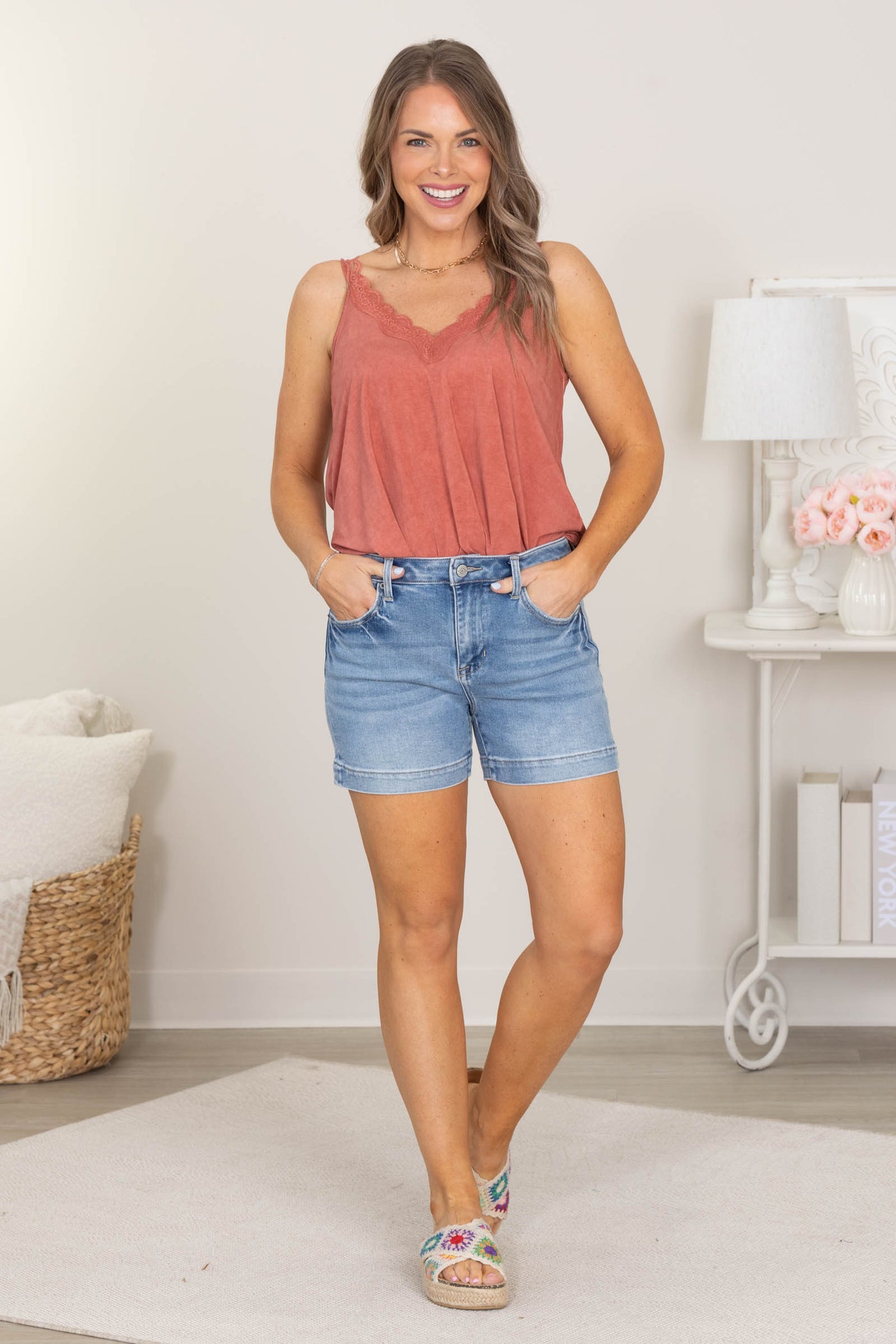 Washed Lace Trim V-Neck Knit Tank Tops