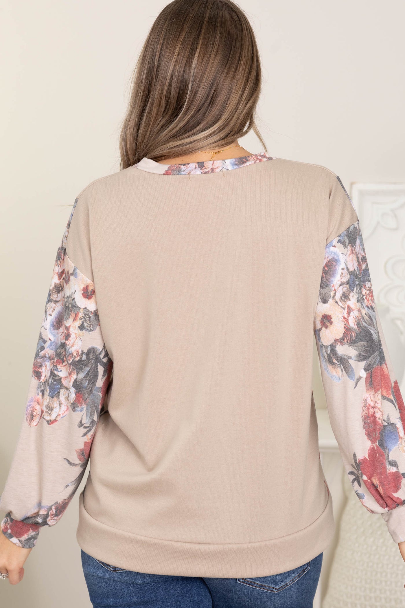 Floral Sleeves Knit Long Sleeve Tops