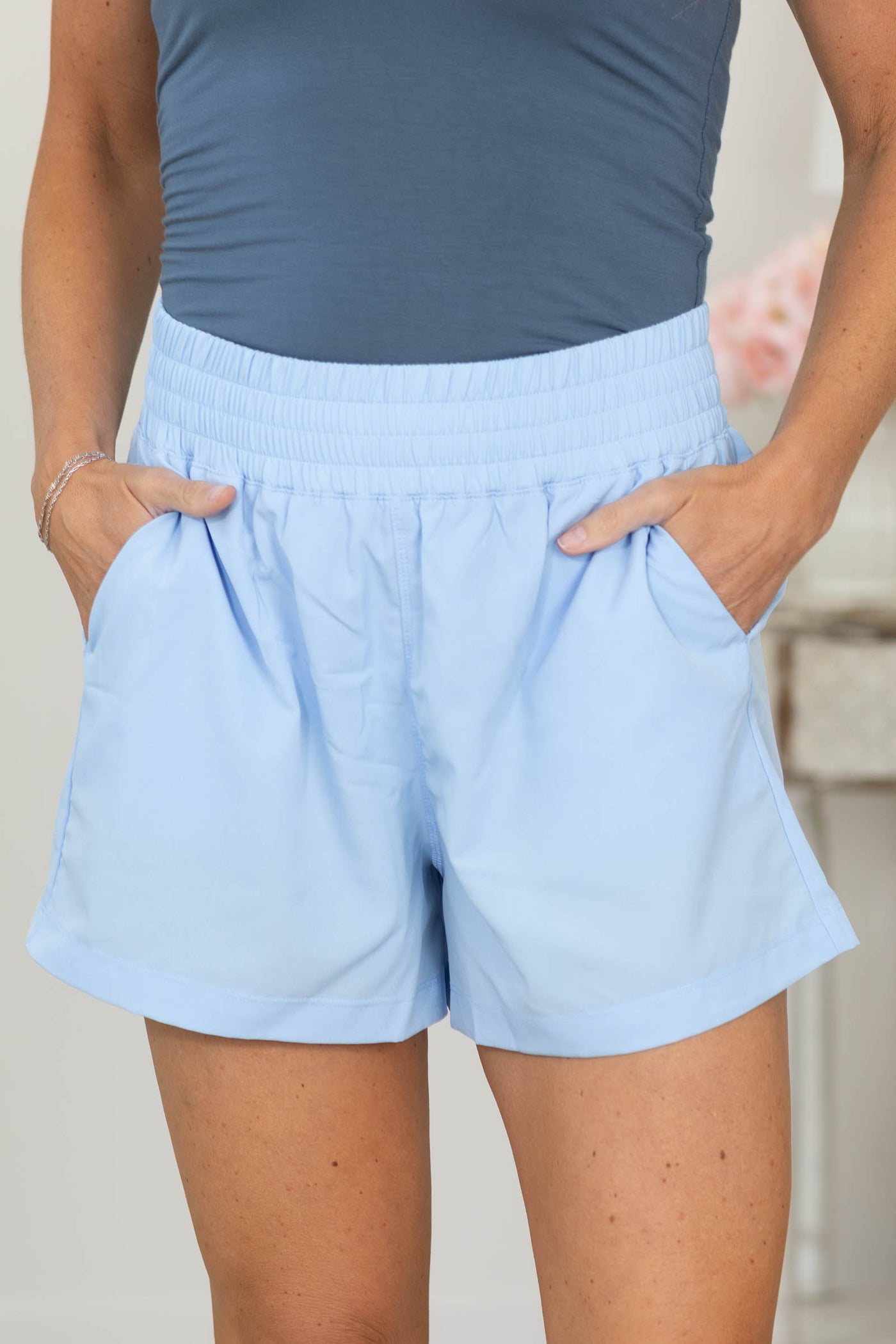Woven Lined Shorts With Pockets