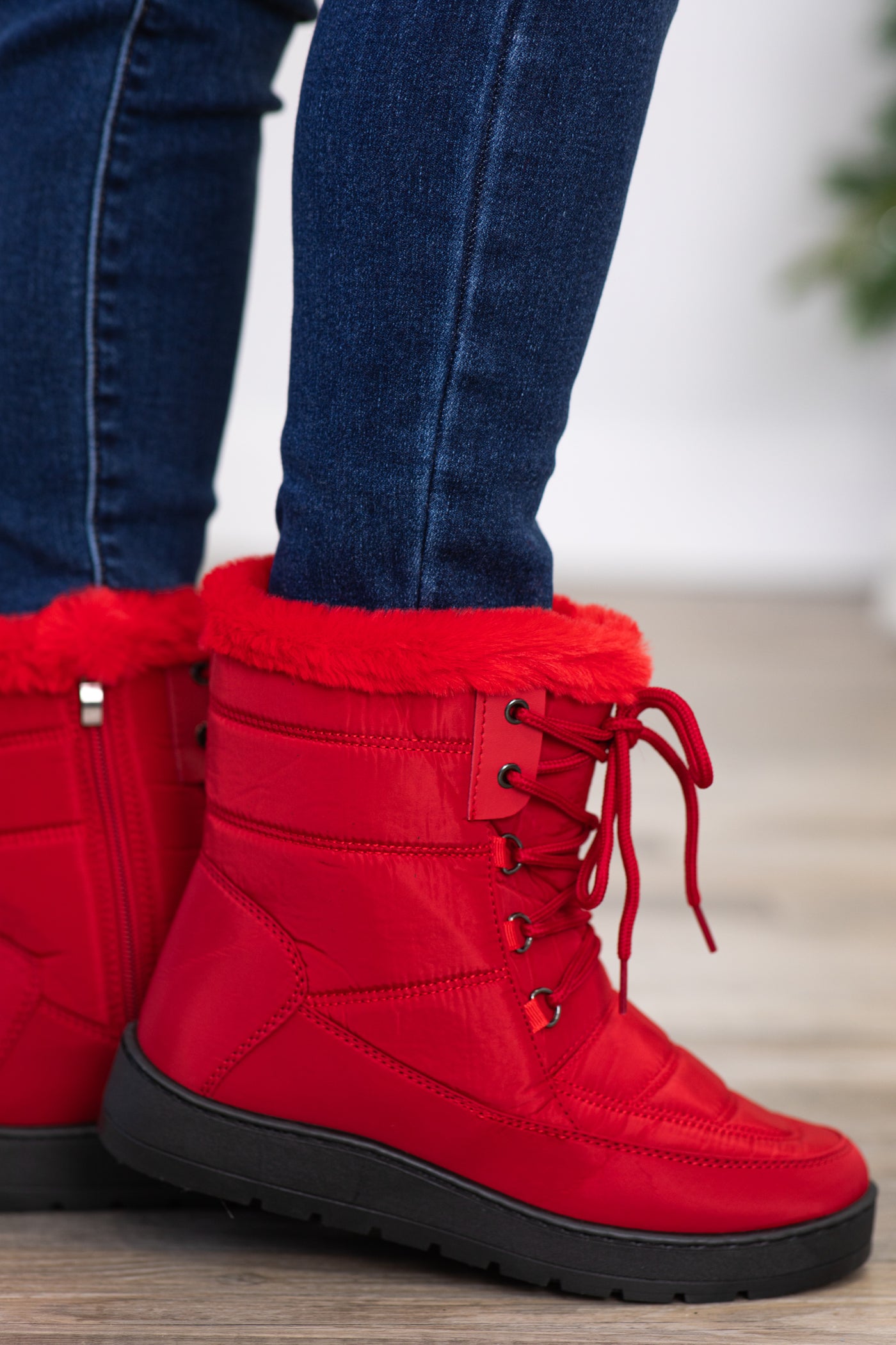 Red Faux Fur Trim Snow Boots