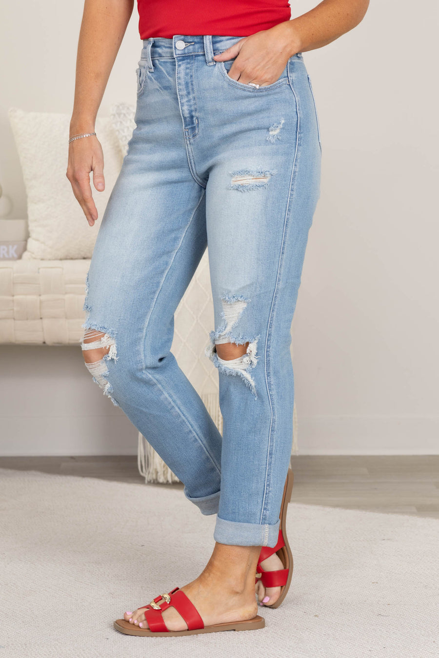 Cello Light Wash High Rise Mom Jean With Cuff