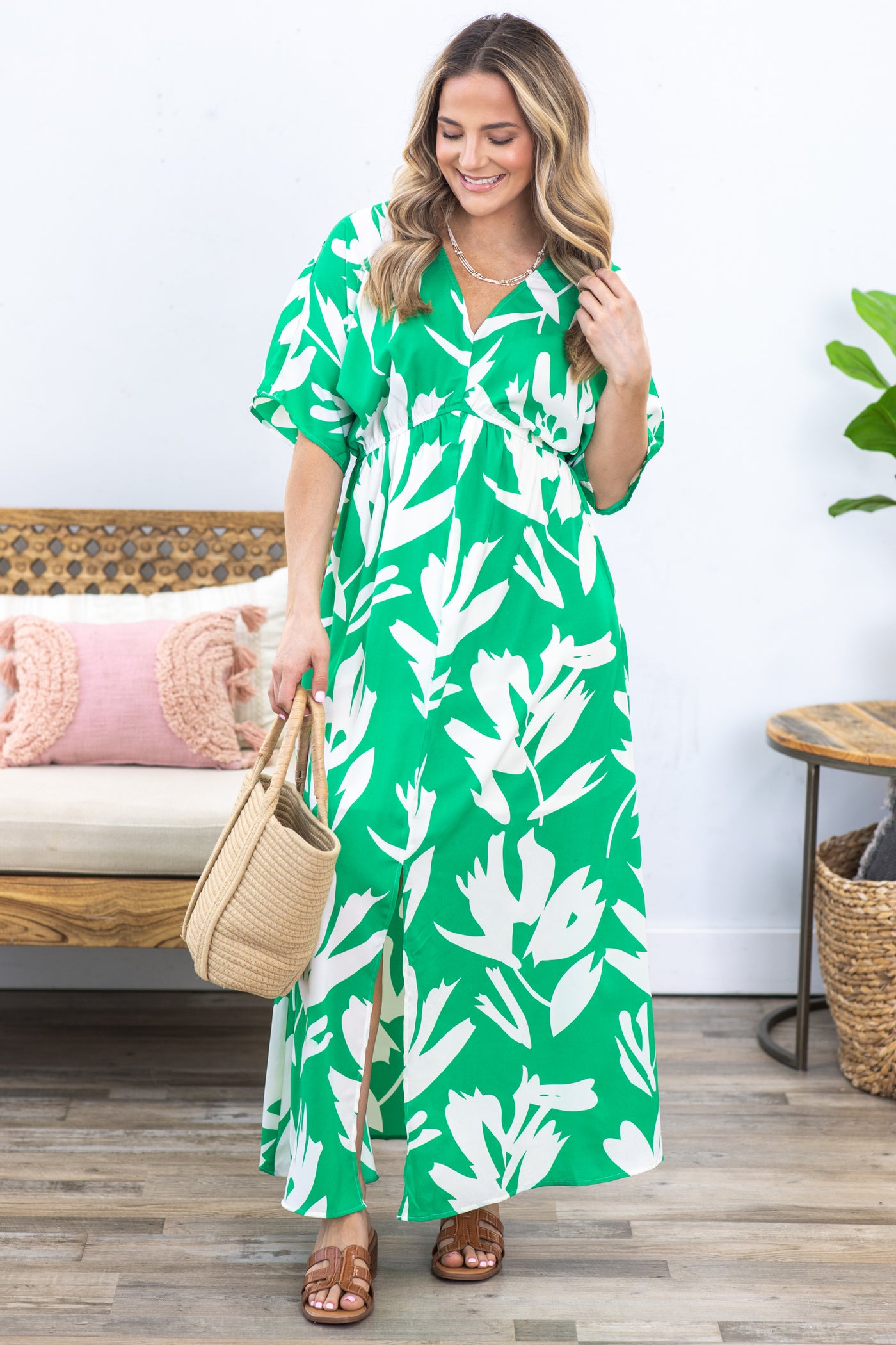 Kelly Green Print V-Neck Maxi Dress Filly Flair Kelly Green Print V-Neck Maxi Dress Filly Flair