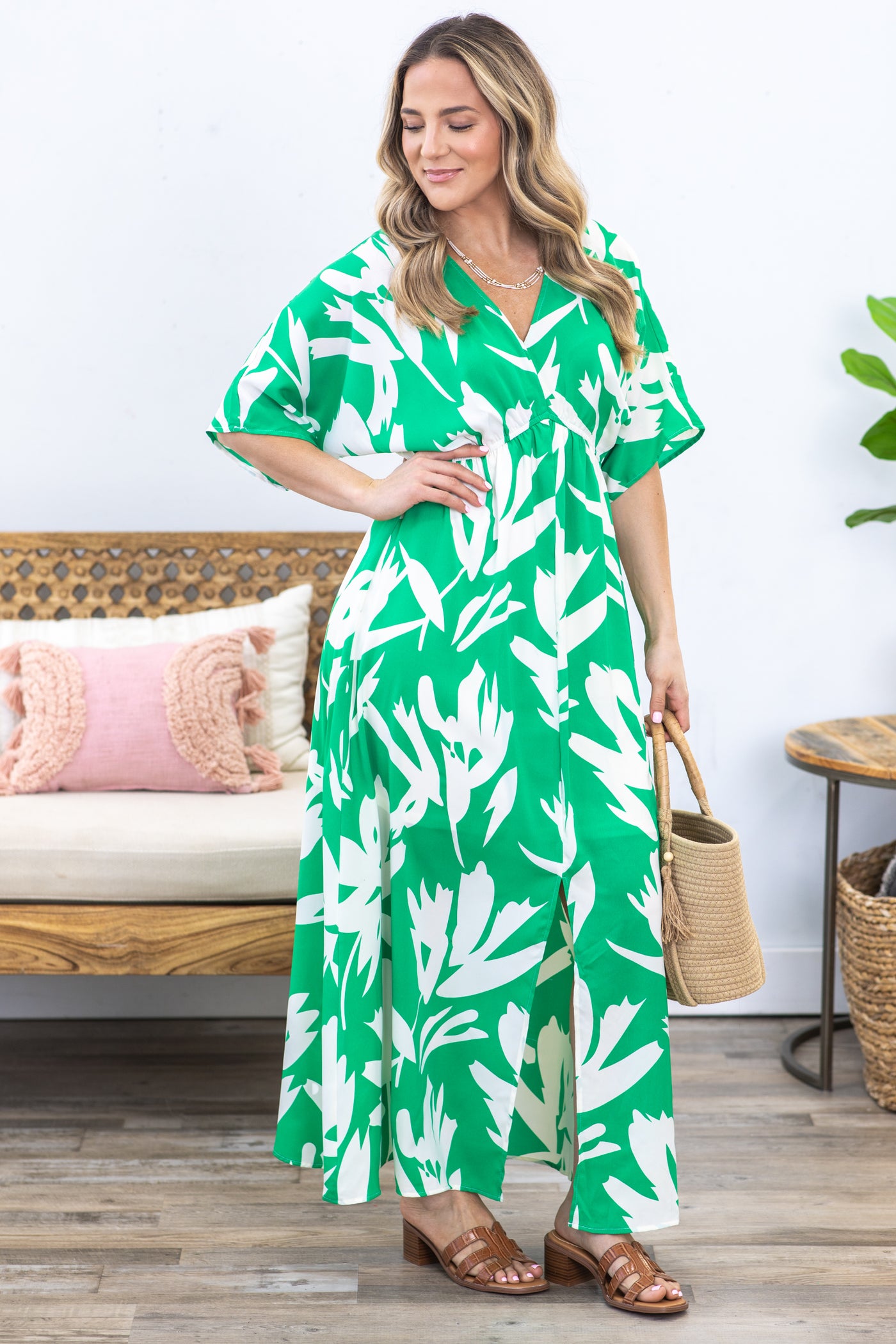 Kelly Green Print V-Neck Maxi Dress Filly Flair Kelly Green Print V-Neck Maxi Dress Filly Flair