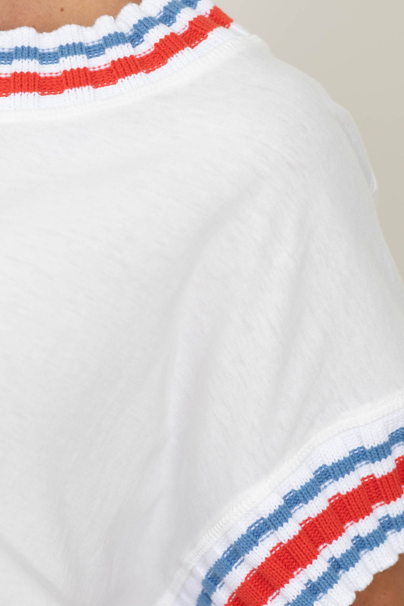 White Short Sleeve Contrast Stripe Trim Knit Top