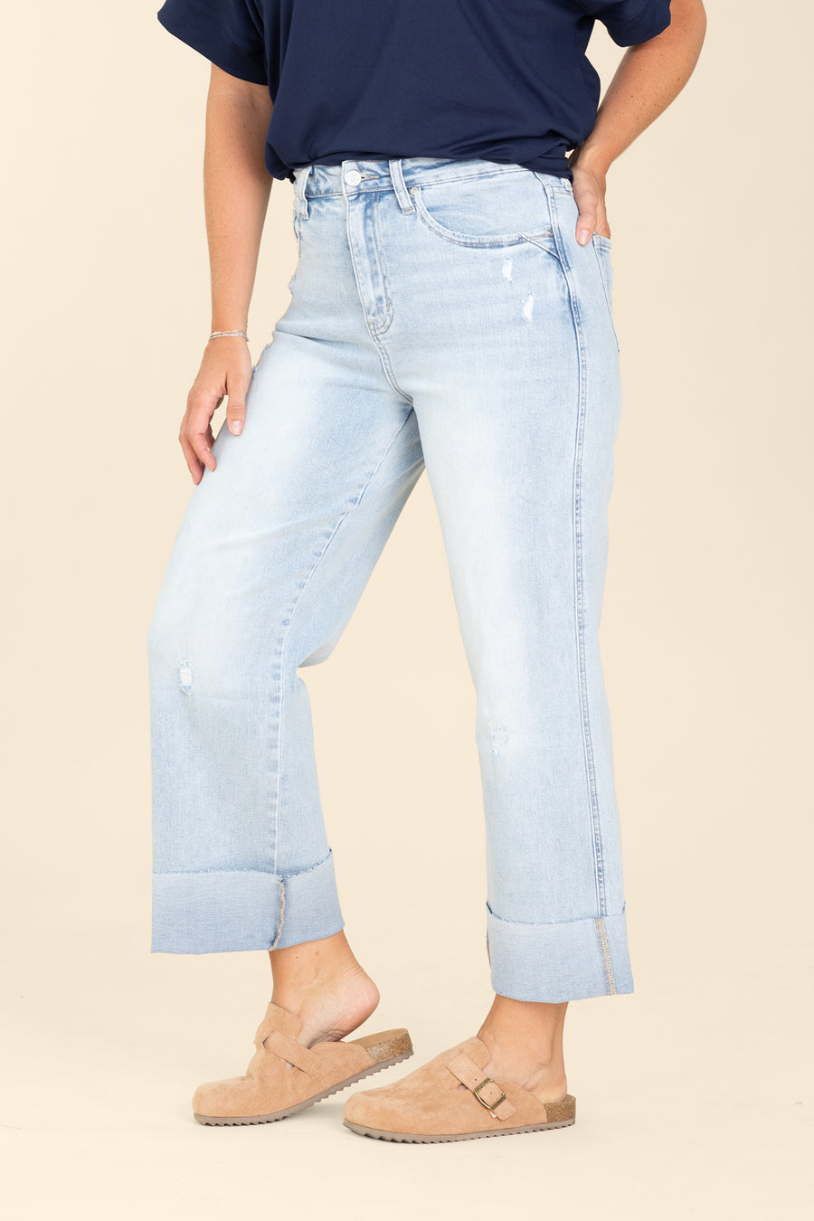KanCan Light Wash 90s Cropped Wide Leg Jeans