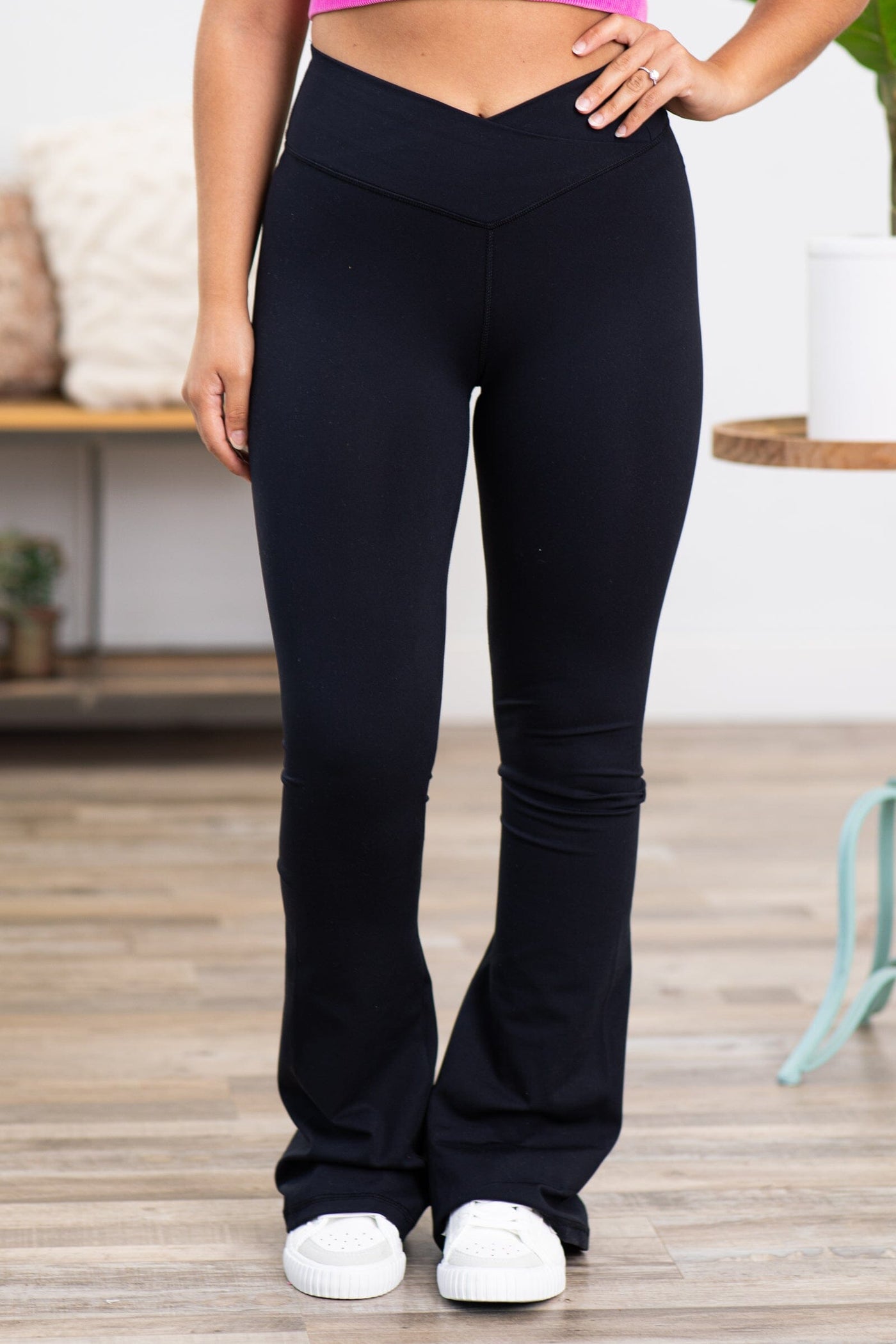 Black Crossover Waist Yoga Pants - Filly Flair