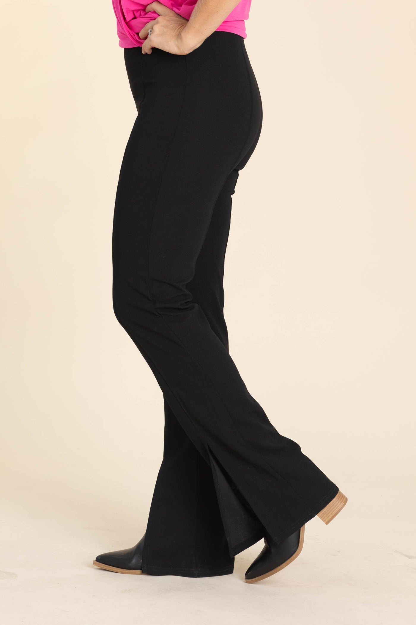 Black Pintuck Detail Pants With Front Slit