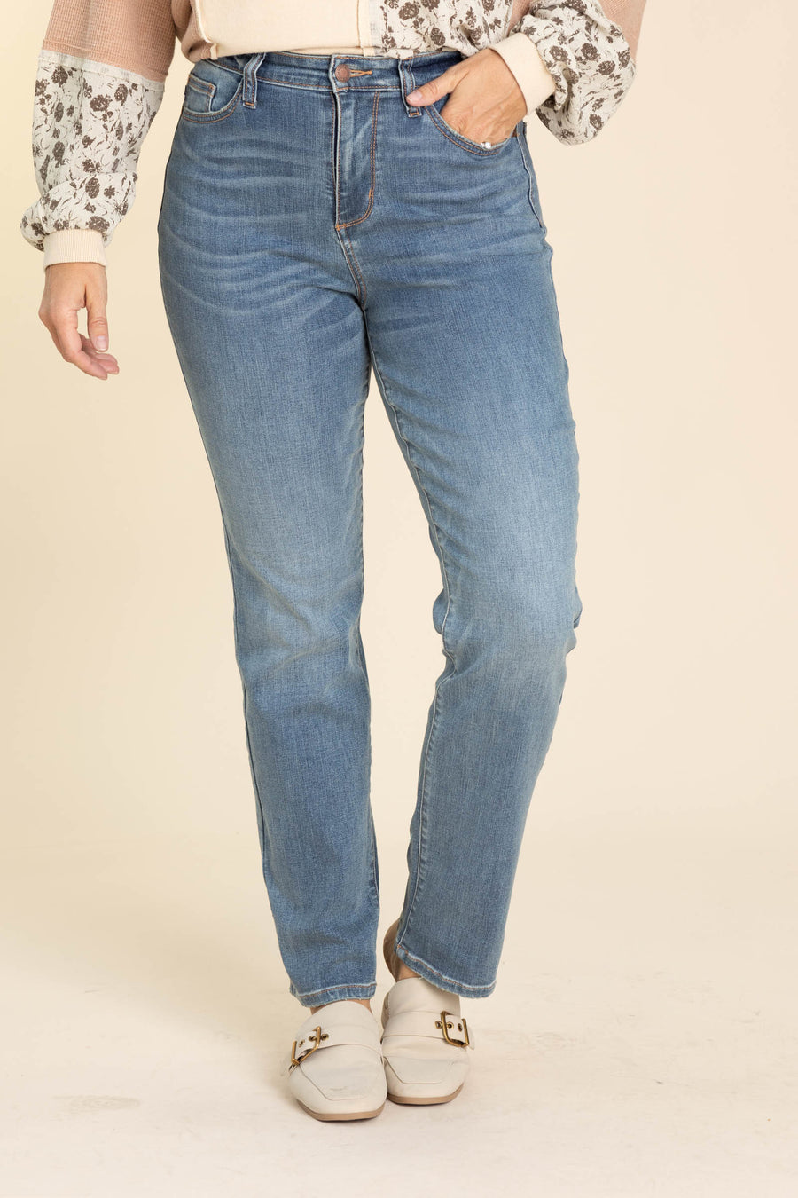 Judy Blue Work It Med Wash Straight Leg Jeans