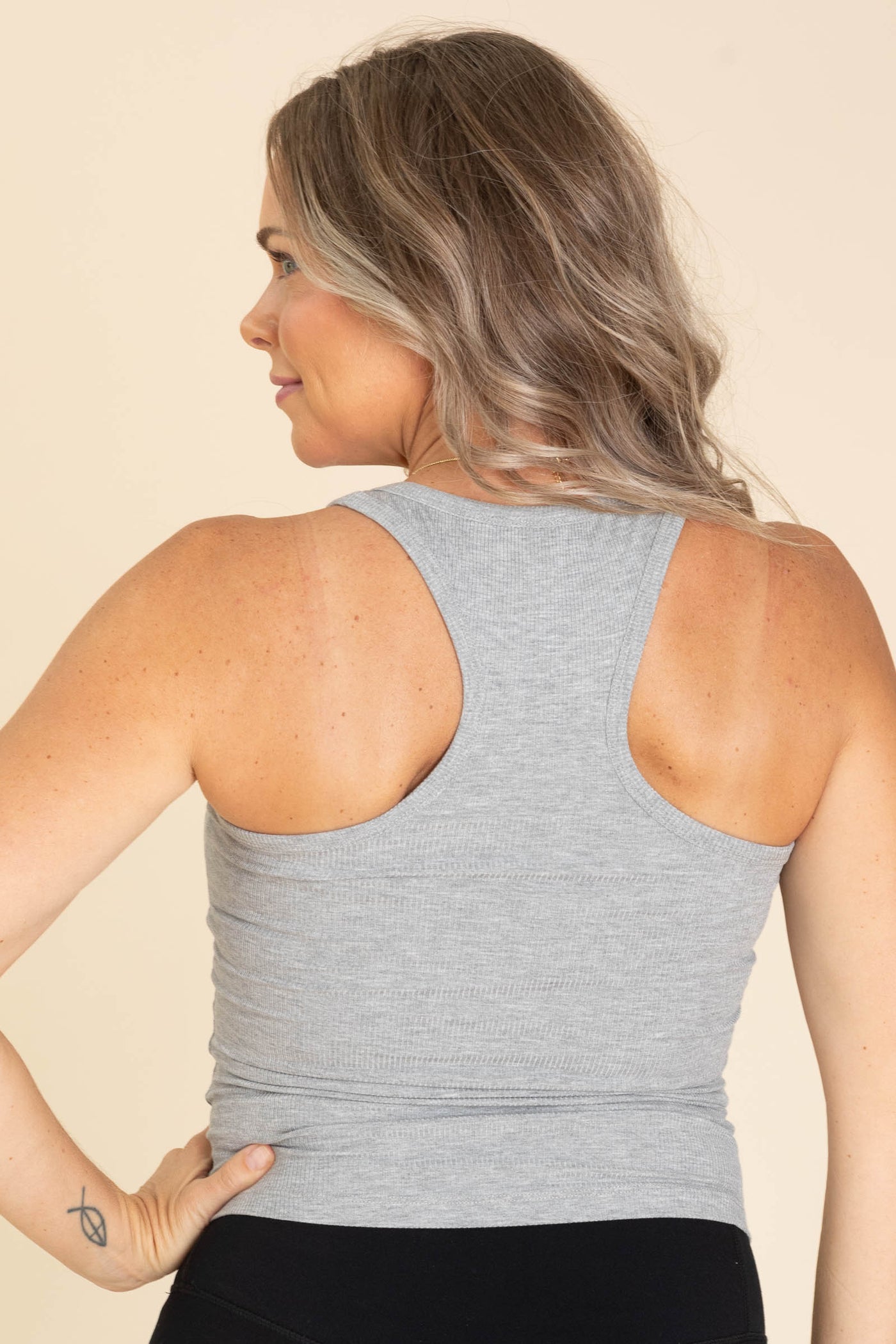 Slim Fit Scoop Neck Knit Tank Tops