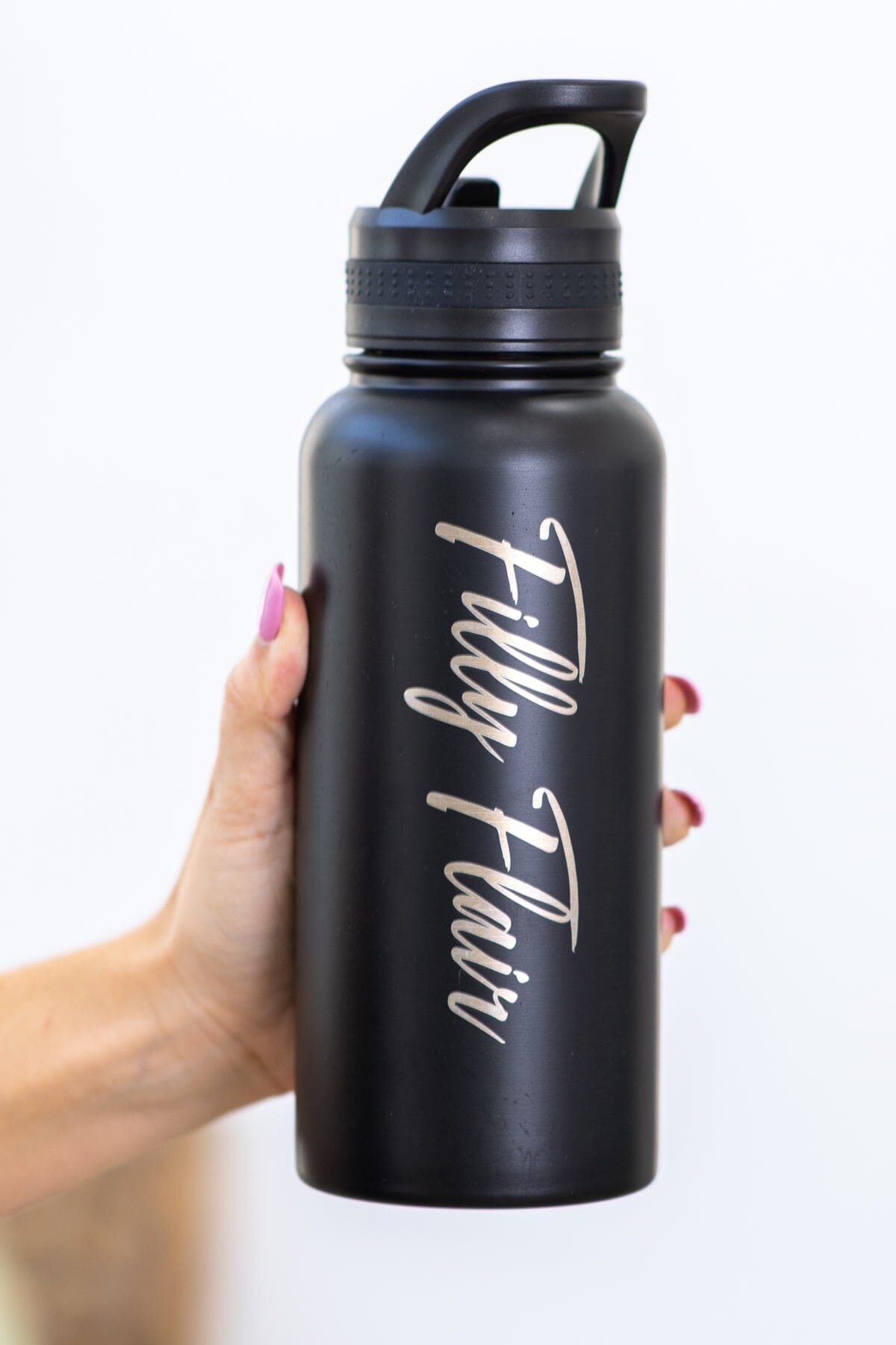Black Filly Flair 32oz Water Bottle - Filly Flair